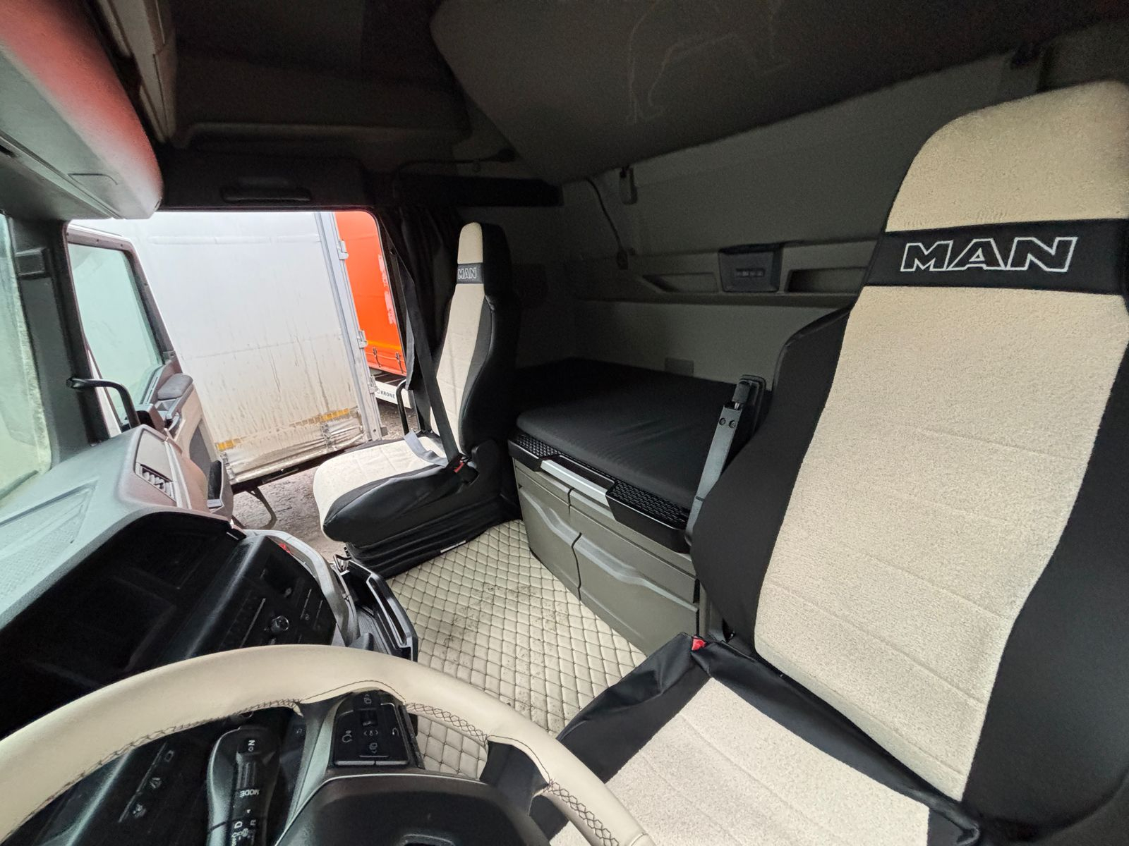 MAN TGX 4X2 Седельный тягач 2021 г. - фото 8