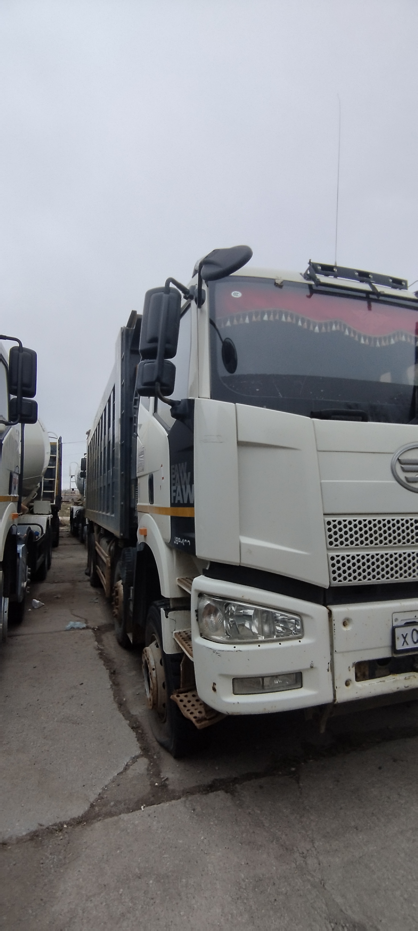 FAW J6 8x4 Самосвал 2022 г. - фото 2