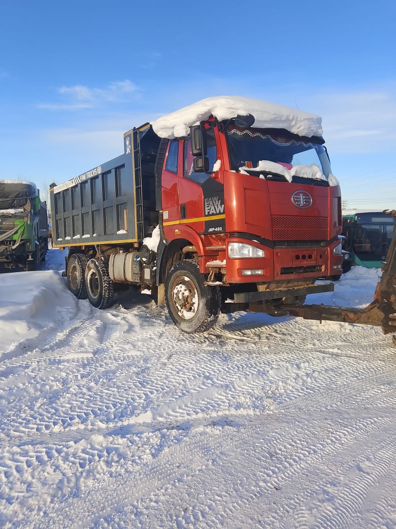 FAW J6 6x6 Самосвал 2022 г.