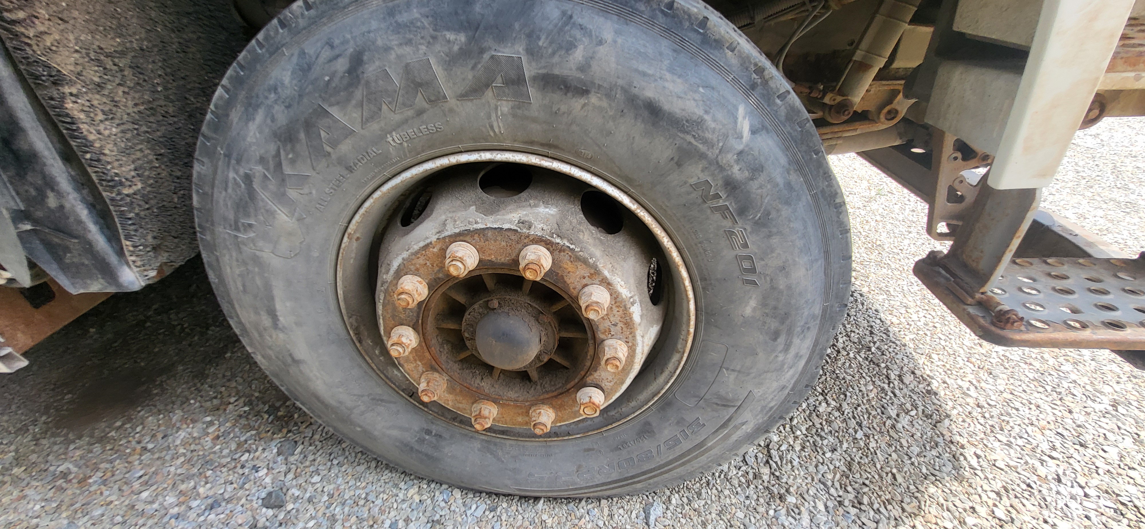 Автомастер 6589* на шасси FAW CA 3310 8x4 Самосвал 2022 г. - фото 8