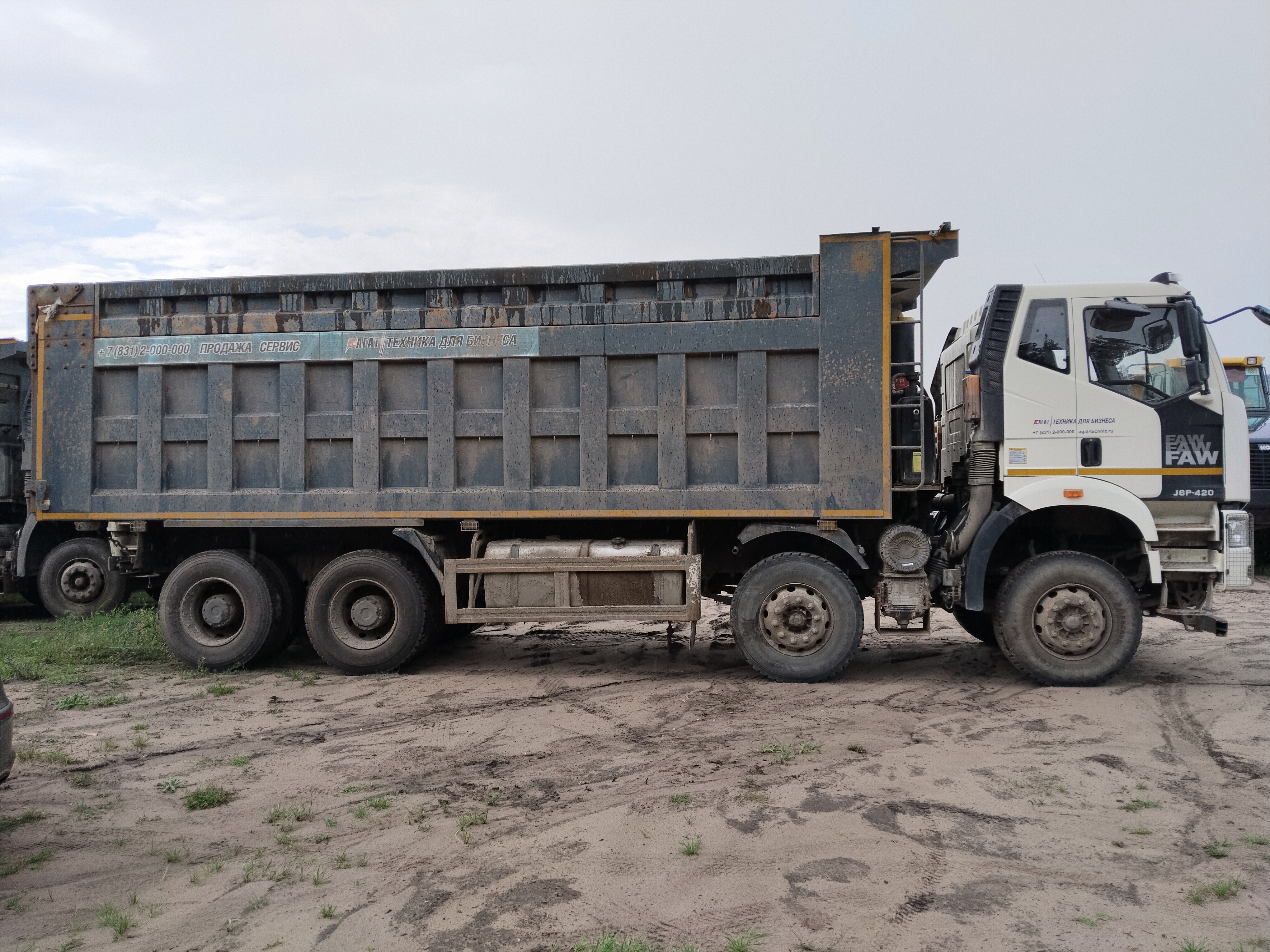 FAW CA 3310 8x4 Самосвал_не актуально 2023 г. - фото 4