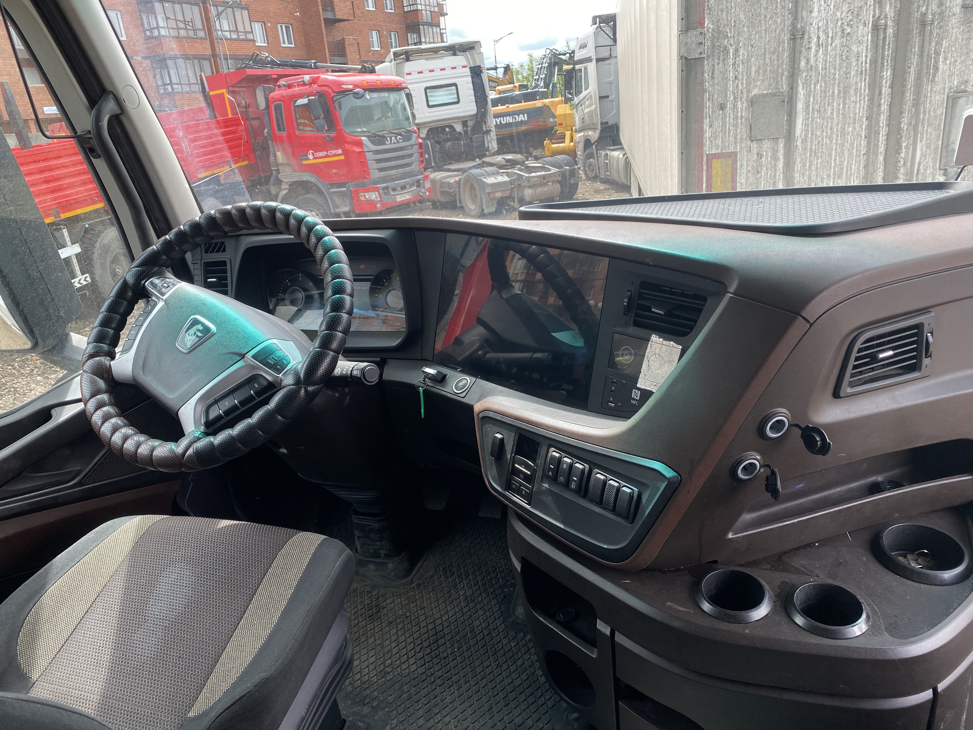 КамАЗ 54901 4x2 Седельный тягач 2023 г. - фото 9