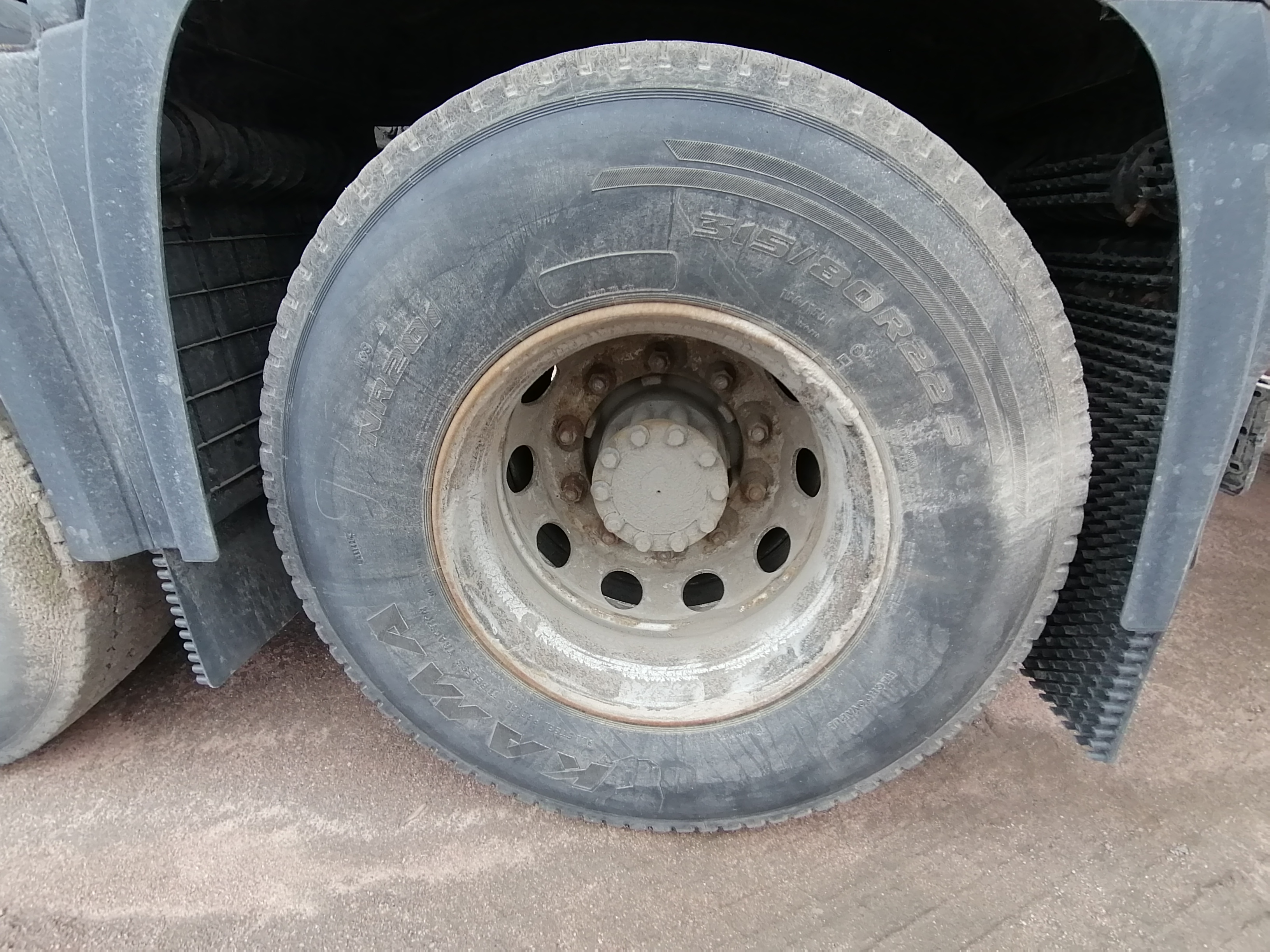 HONGYAN CQ* 6x4 Седельный тягач 2023 г. - фото 19