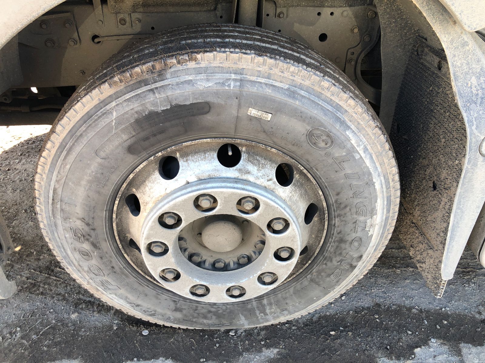 CHENGLONG H7 4x2 Седельный тягач 2023 г. - фото 15