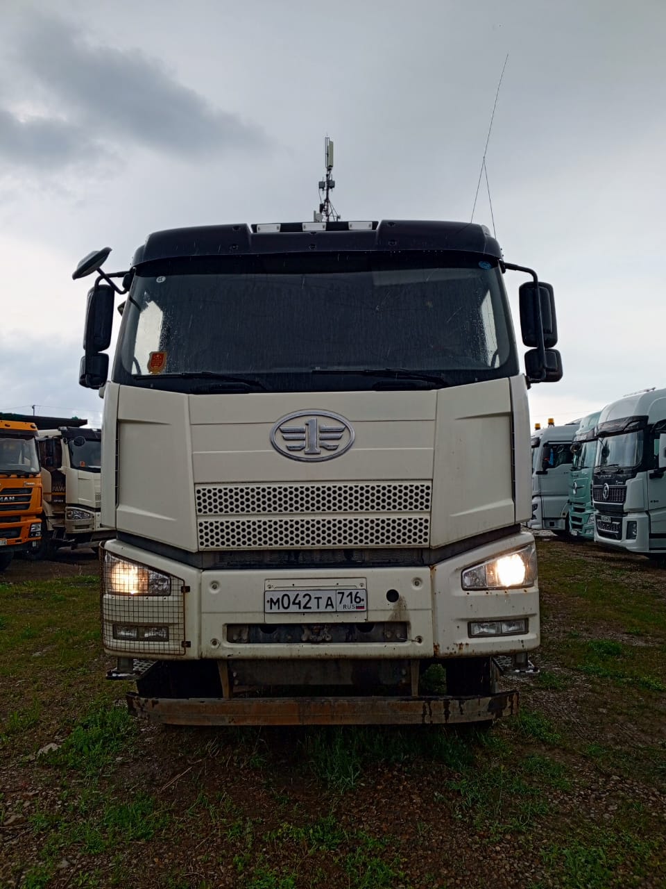 FAW CA 3310 8x4 Самосвал_не актуально 2023 г. - фото 2