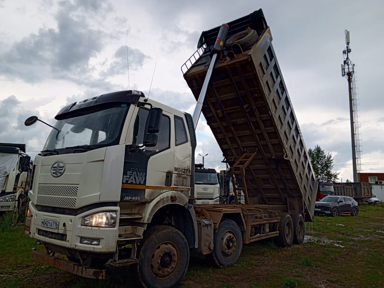 FAW CA 3310 8x4 Самосвал_не актуально 2023 г. - фото 6