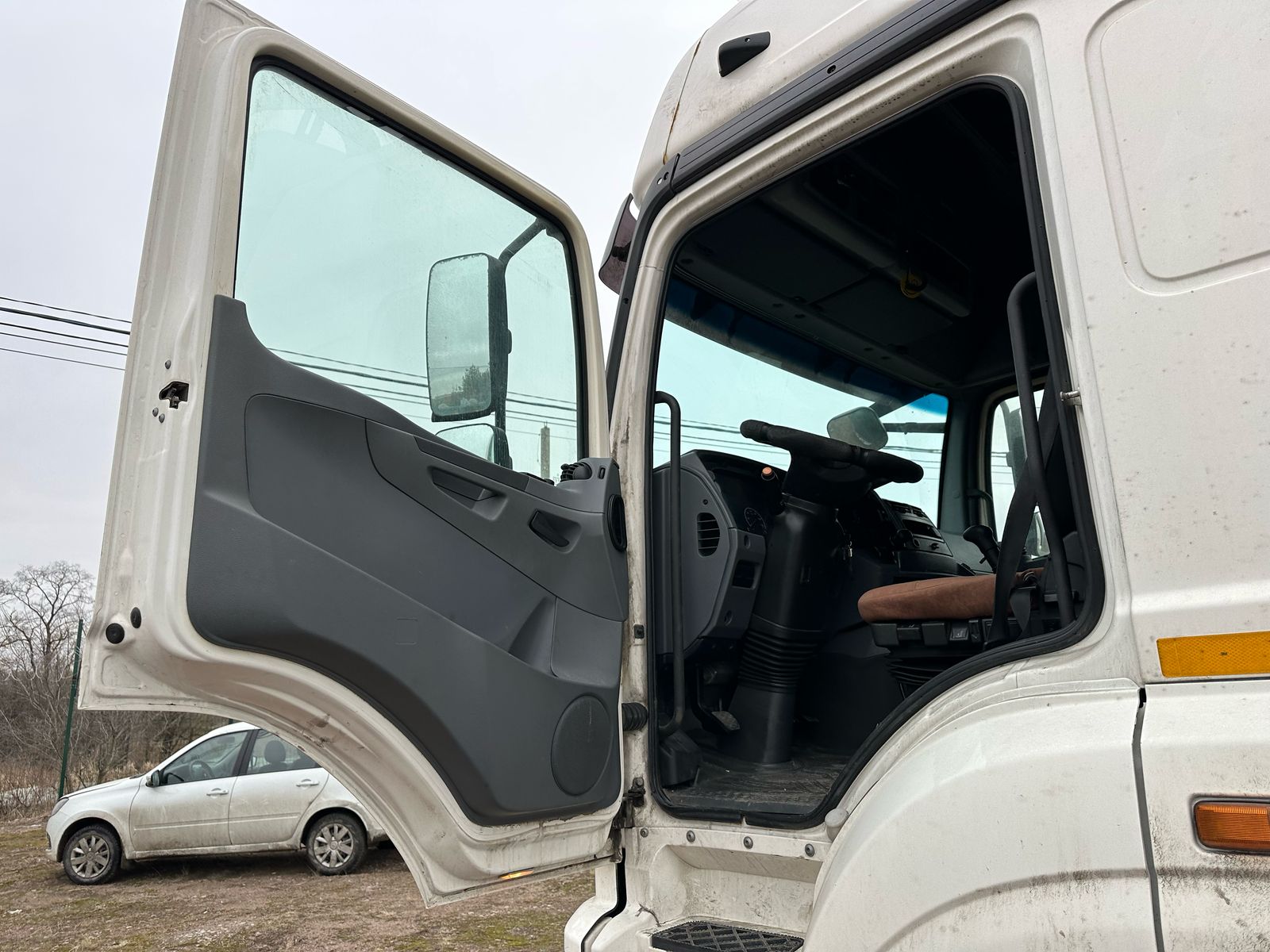 КамАЗ 5490 4x2 Седельный тягач 2018 г. - фото 8