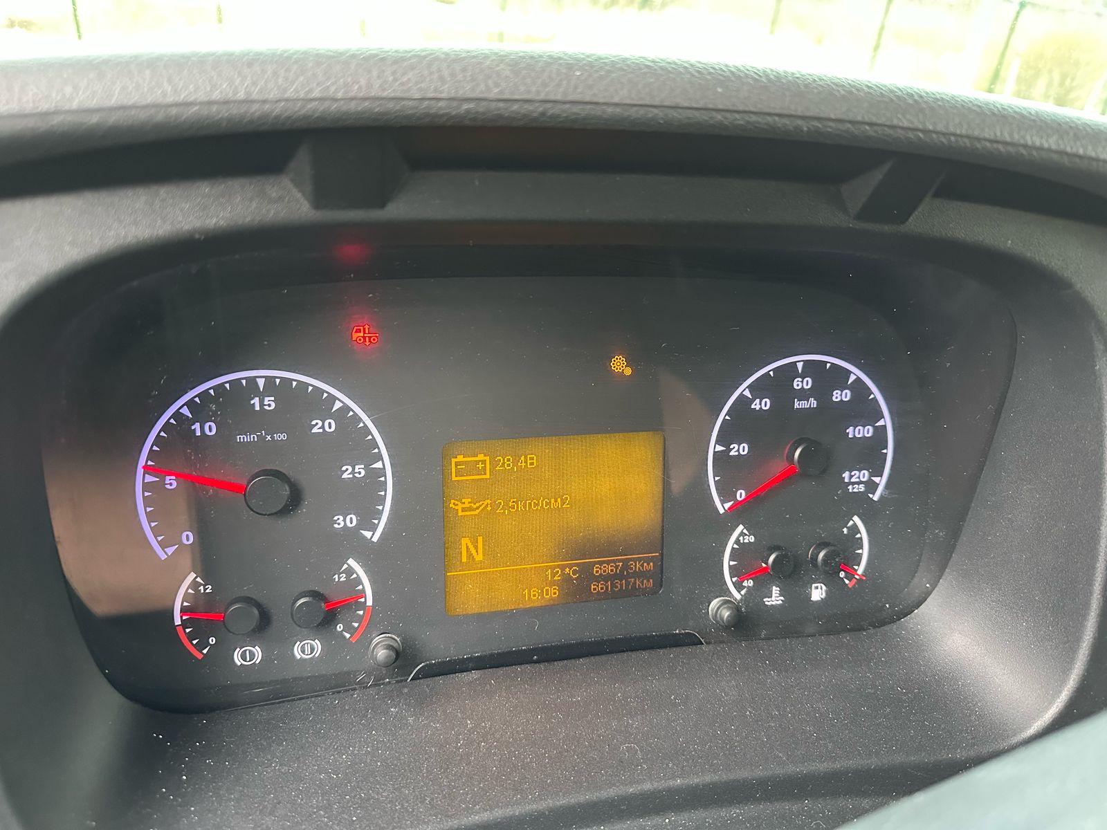 КамАЗ 5490 4x2 Седельный тягач 2018 г. - фото 9