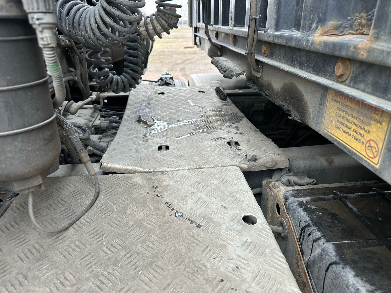 КамАЗ 5490 4x2 Седельный тягач 2018 г. - фото 13