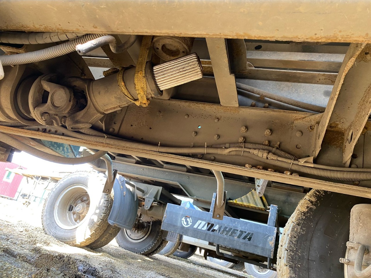 Планета 5529* на шасси КамАЗ 65115 6x4 Зерновоз 2020 г. - фото 17