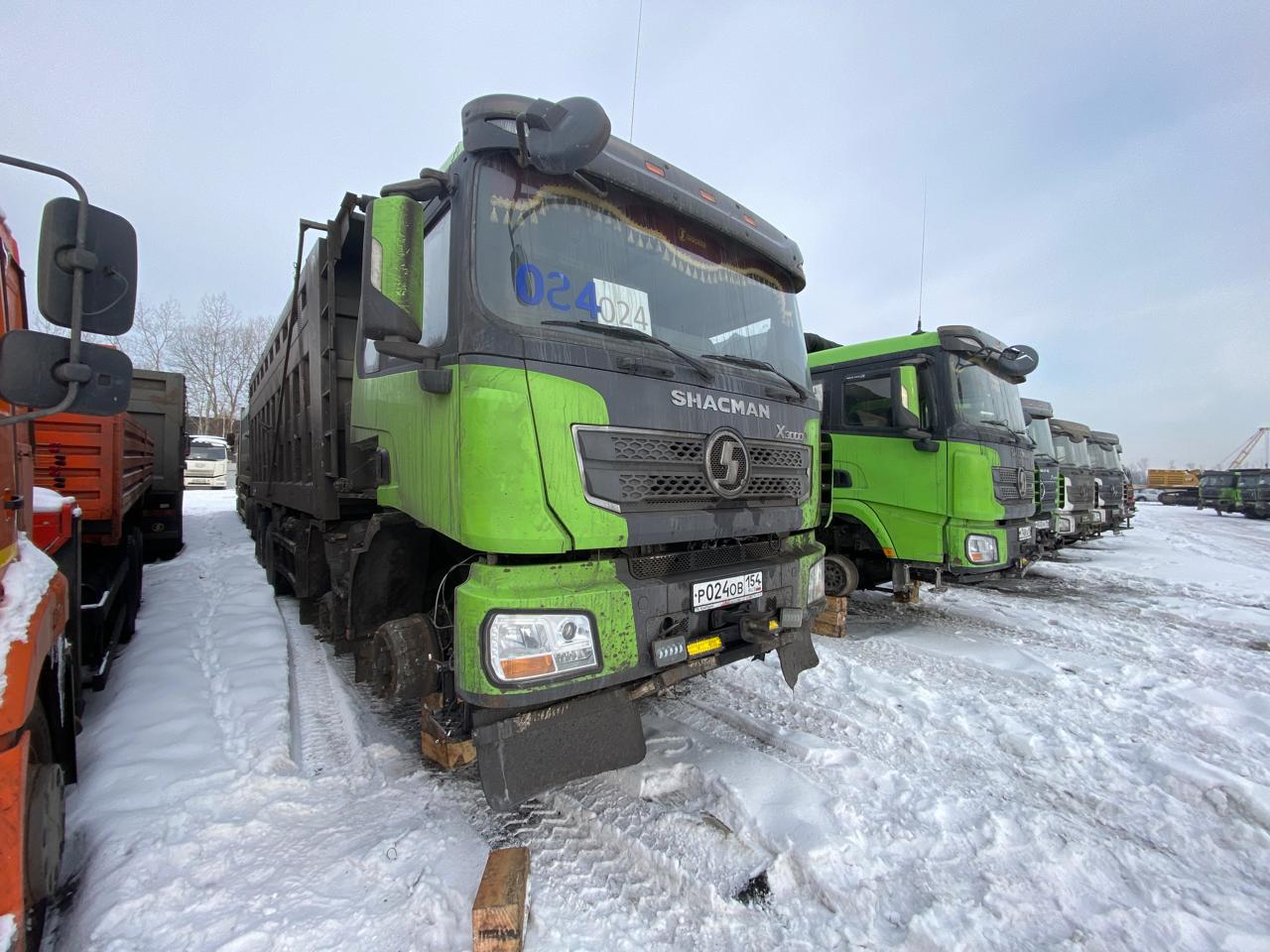 Shacman (Shaanxi) SX* 8x4 Самосвал 2022 г.