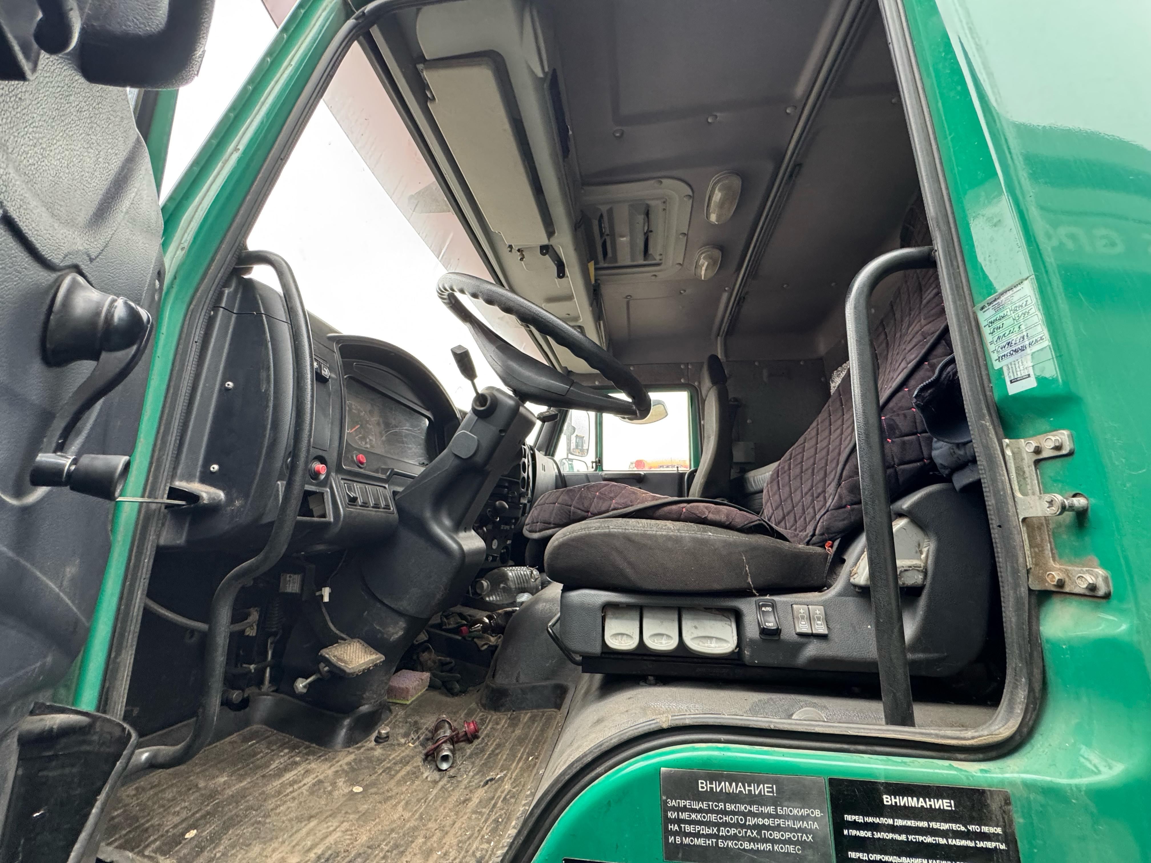 Планета 5529* на шасси КамАЗ 65115 6x4 Зерновоз 2020 г. - фото 4