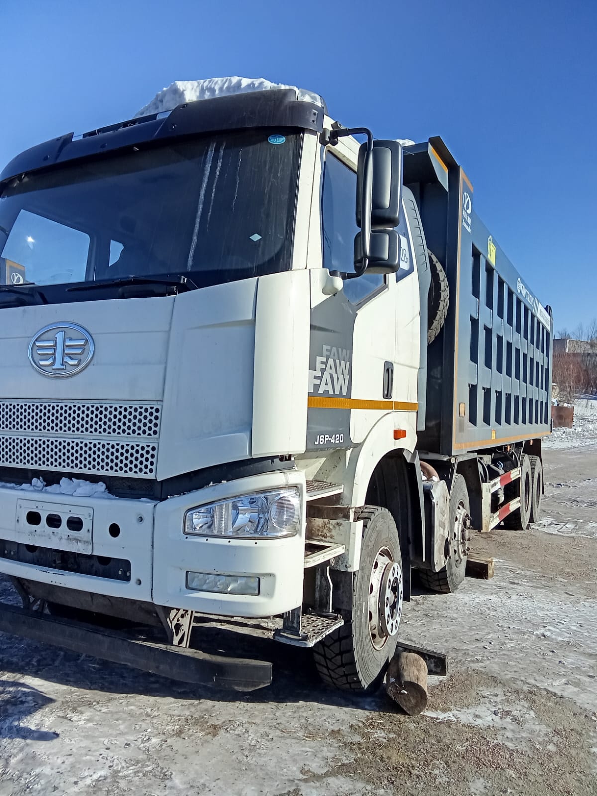 FAW J6 8x4 Самосвал 2023 г. - фото 2