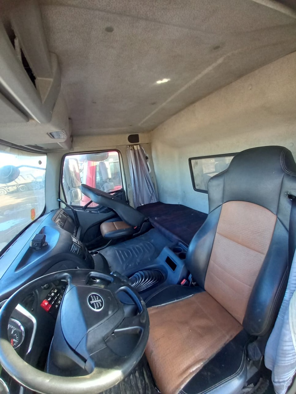 FAW J6 8x4 Самосвал 2022 г. - фото 8