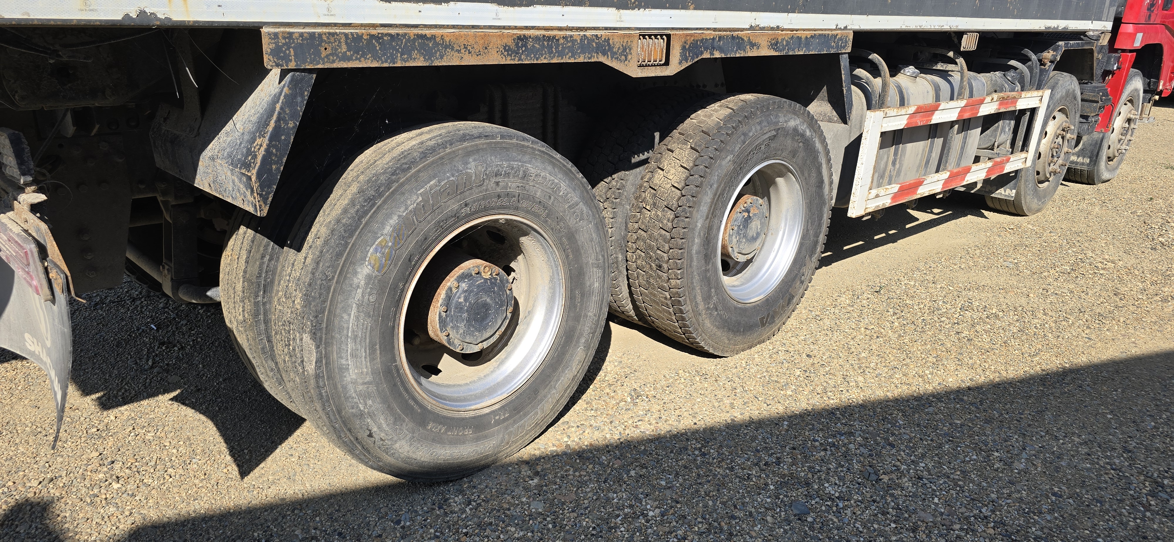 Shacman (Shaanxi) SX* 8x4 Самосвал 2022 г. - фото 14