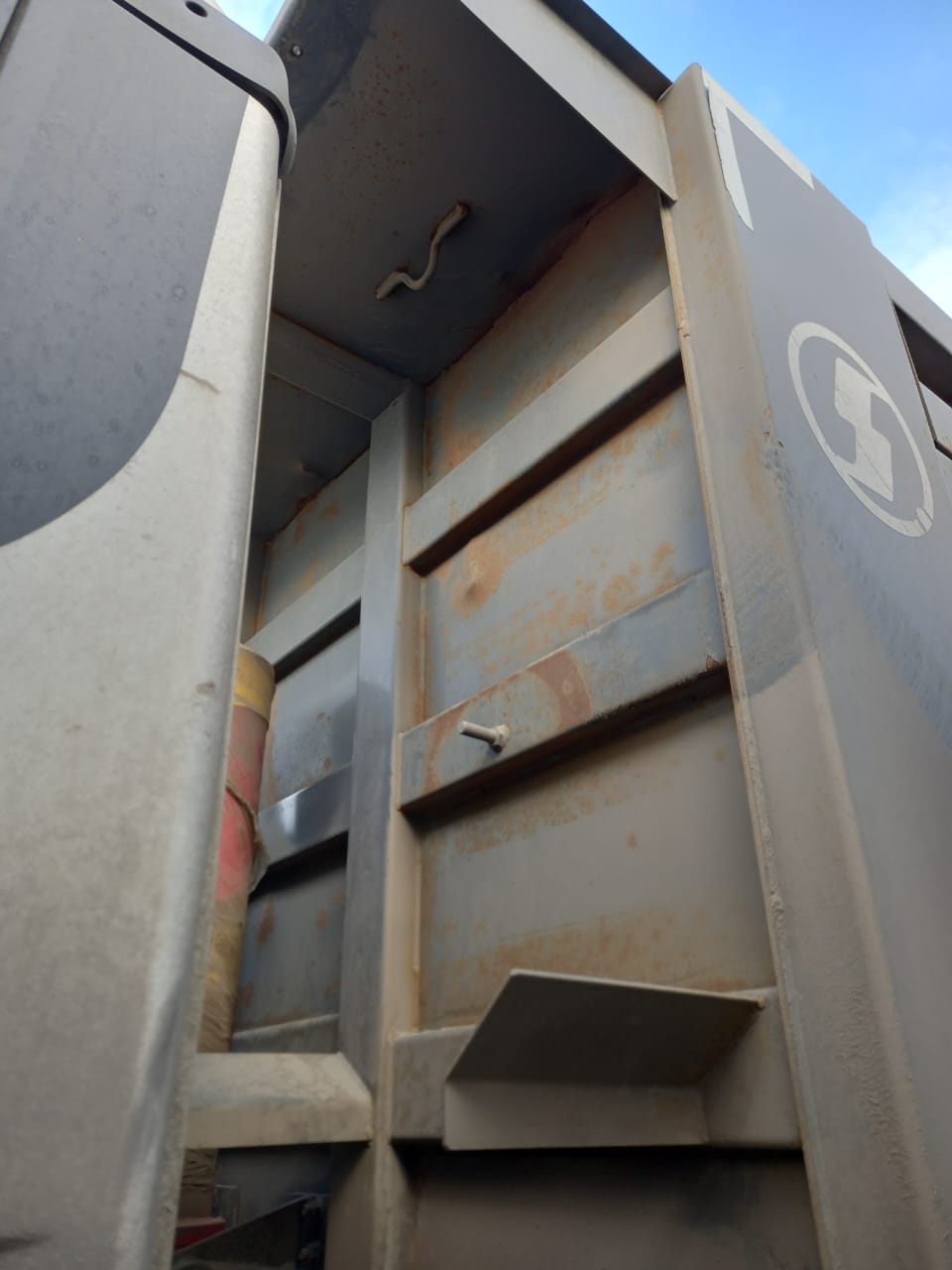 Shacman (Shaanxi) SX* 6x4 Самосвал 2022 г. - фото 16