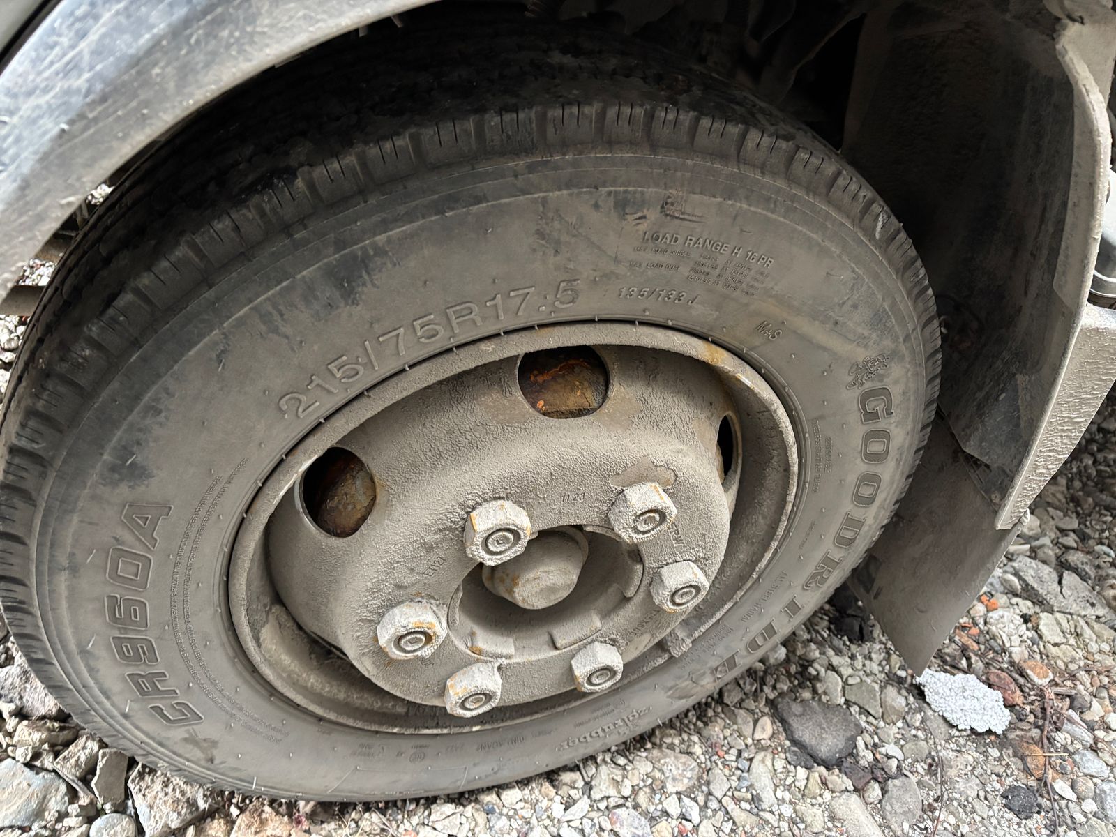 Isuzu ELF 9.5 (NQR) Изотермический/рефрижератор с гидробортом 2017 г. - фото 13