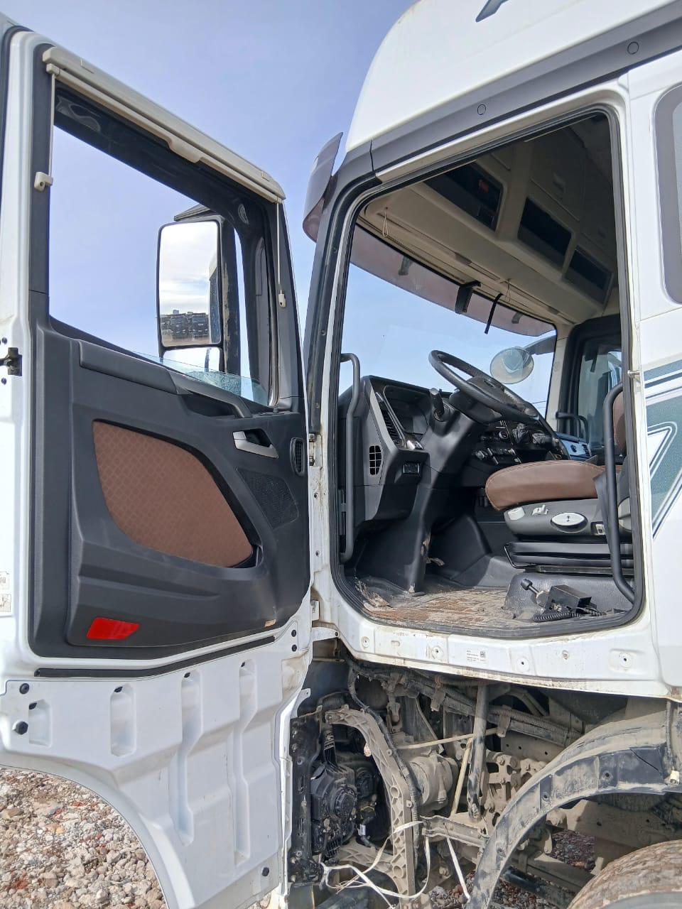 FAW J7 4x2 Седельный тягач 2023 г. - фото 4