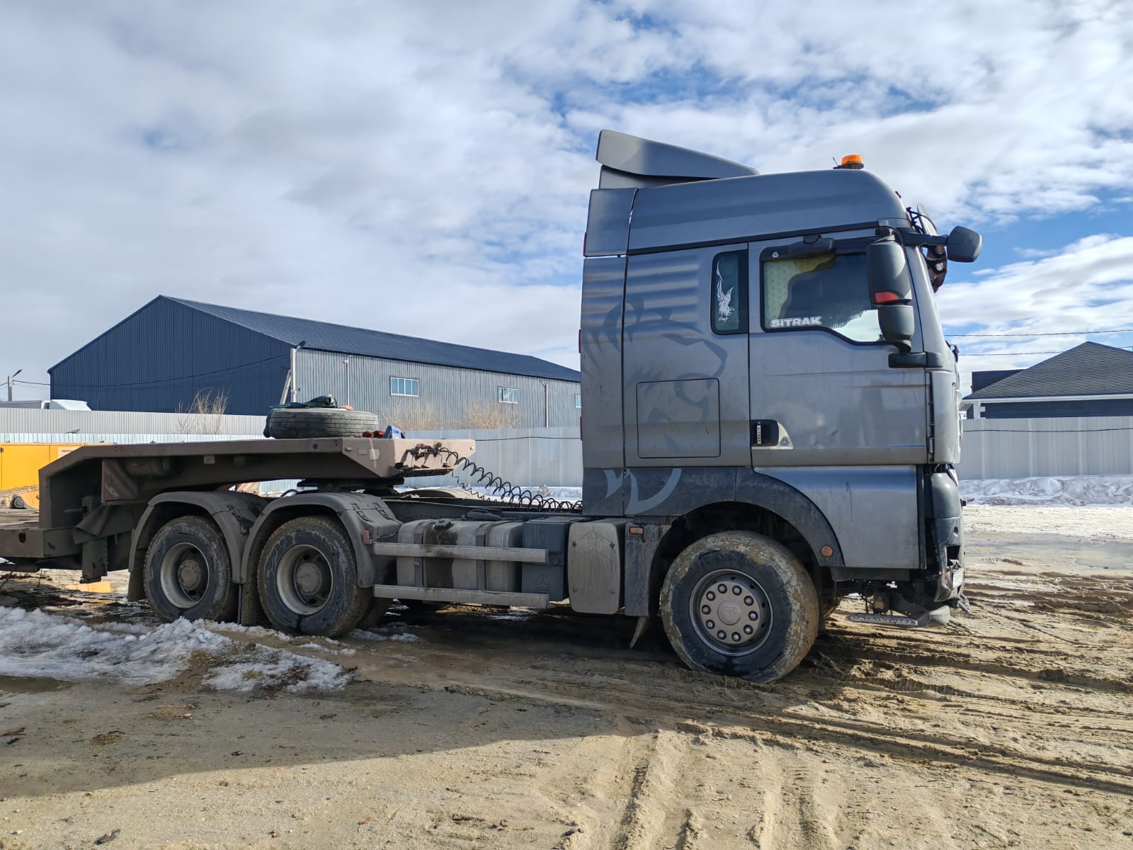 SITRAK C7H 6x4 Седельный тягач 2023 г. - фото 5