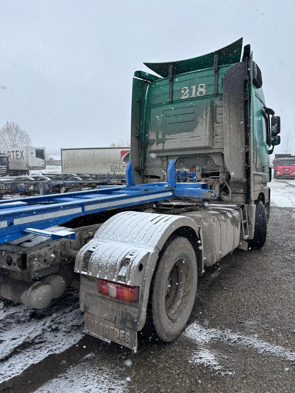 Mercedes-Benz ACTROS 4x2 Седельный тягач 2017 г. - фото 6