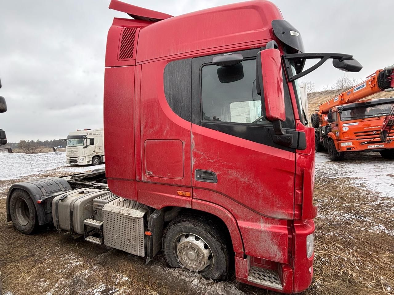 DongFeng DFH 4x2 Седельный тягач 2023 г. - фото 2