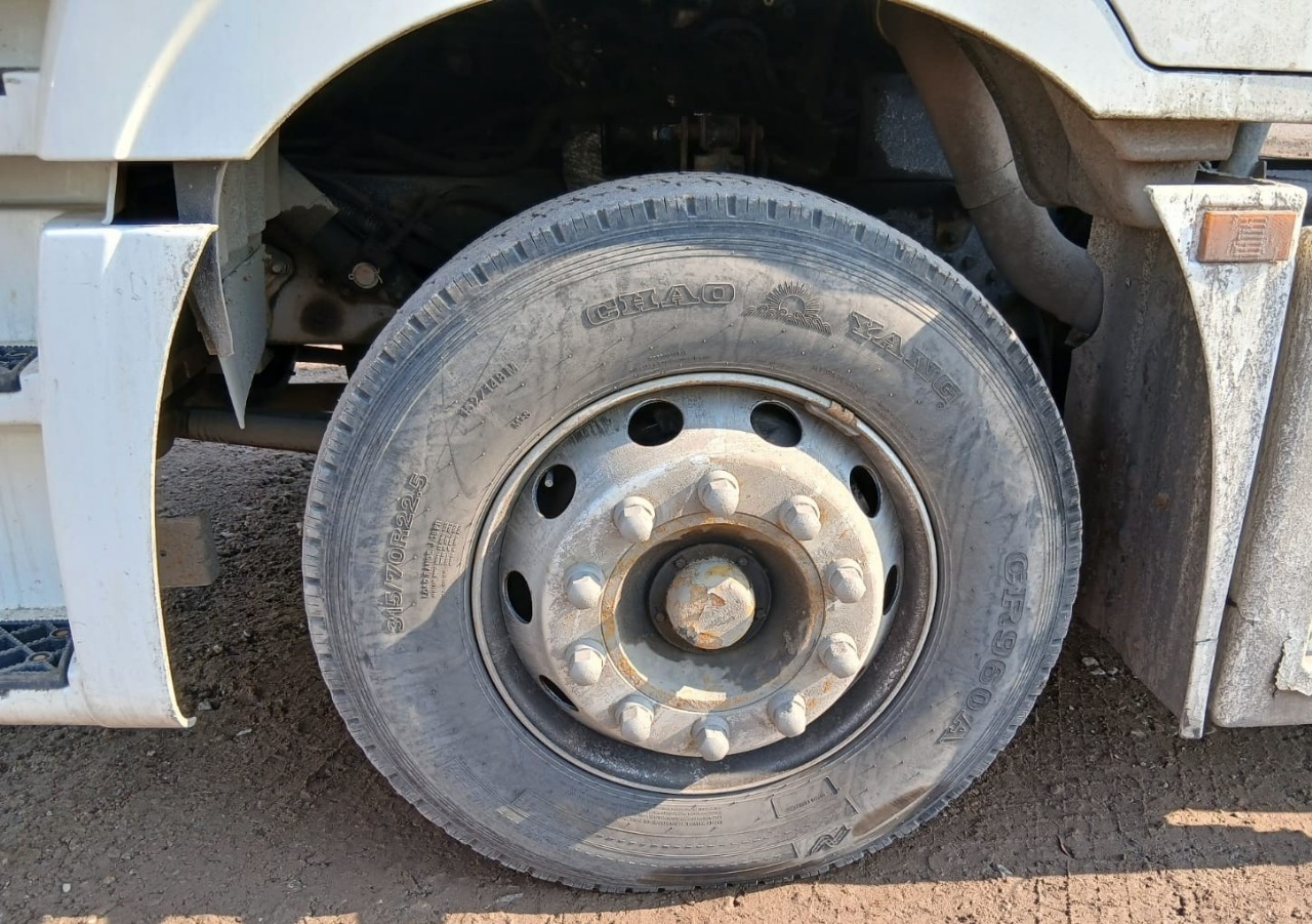 КамАЗ 5490 4x2 Седельный тягач 2016 г. - фото 9