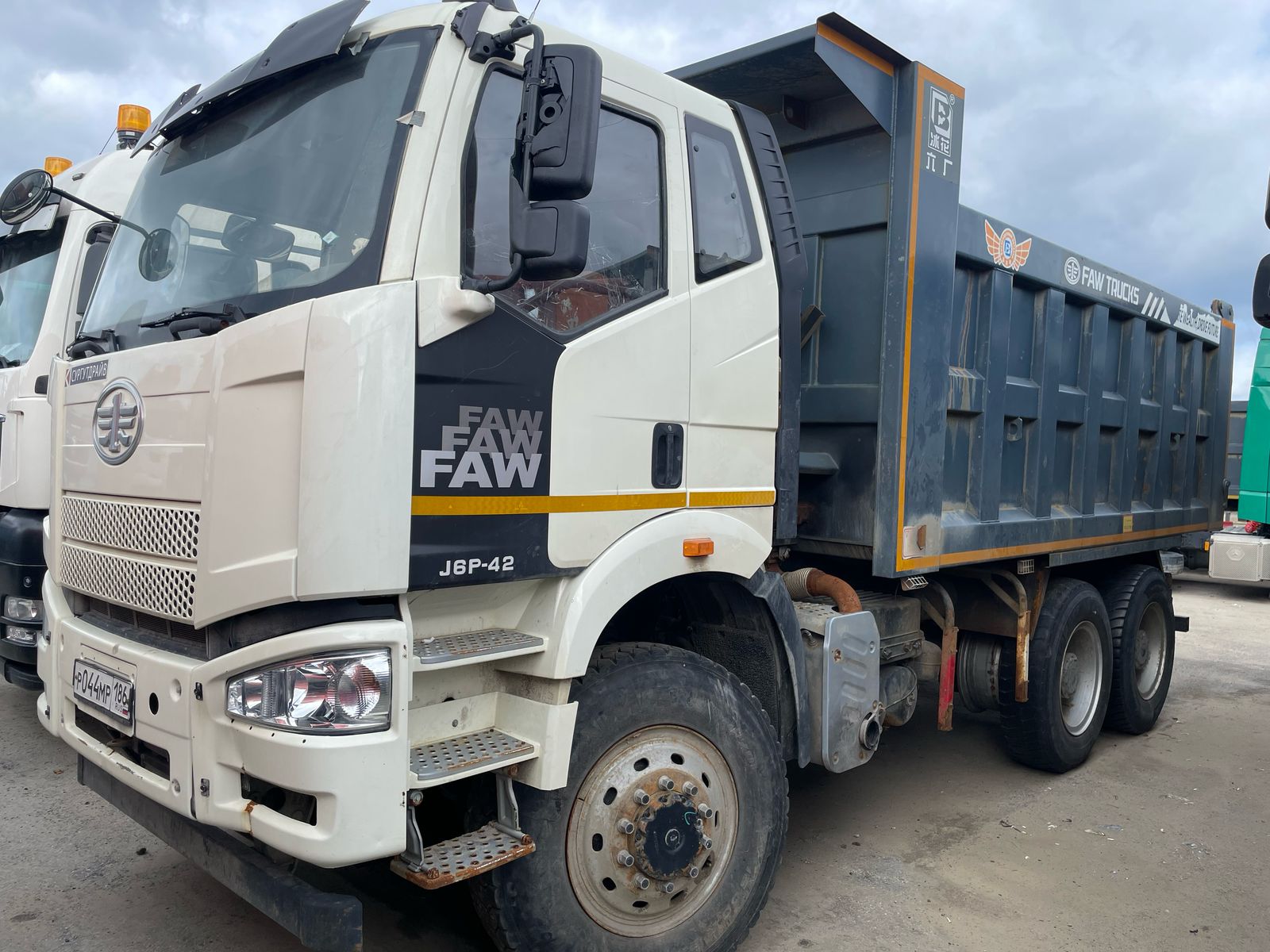 FAW J6 6x6 Самосвал 2023 г. - фото 2