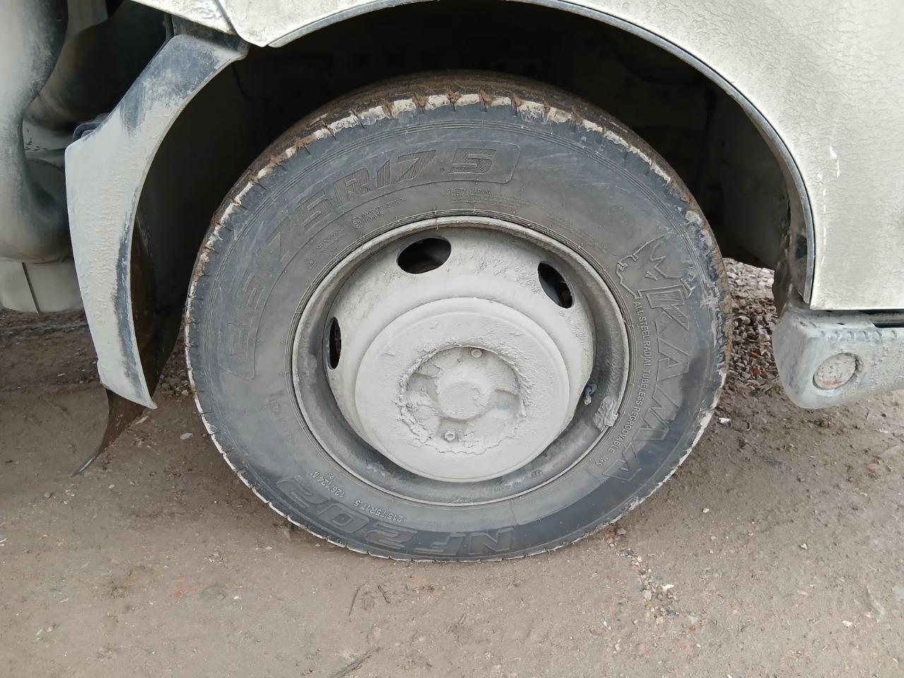 Центртранстехмаш АФ-4771* на шасси HINO 300 4x2 изотермический/рефрижератор с гидробортом (кат. C) 2022 г. - фото 6