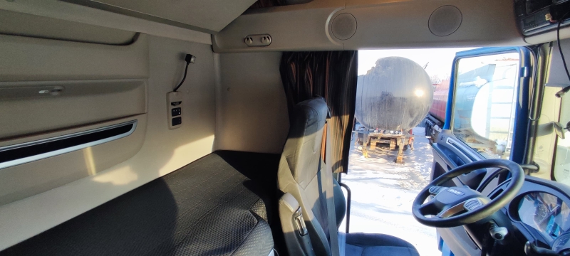 DAF XF 4x2 Седельный тягач 2018 г. - фото 11