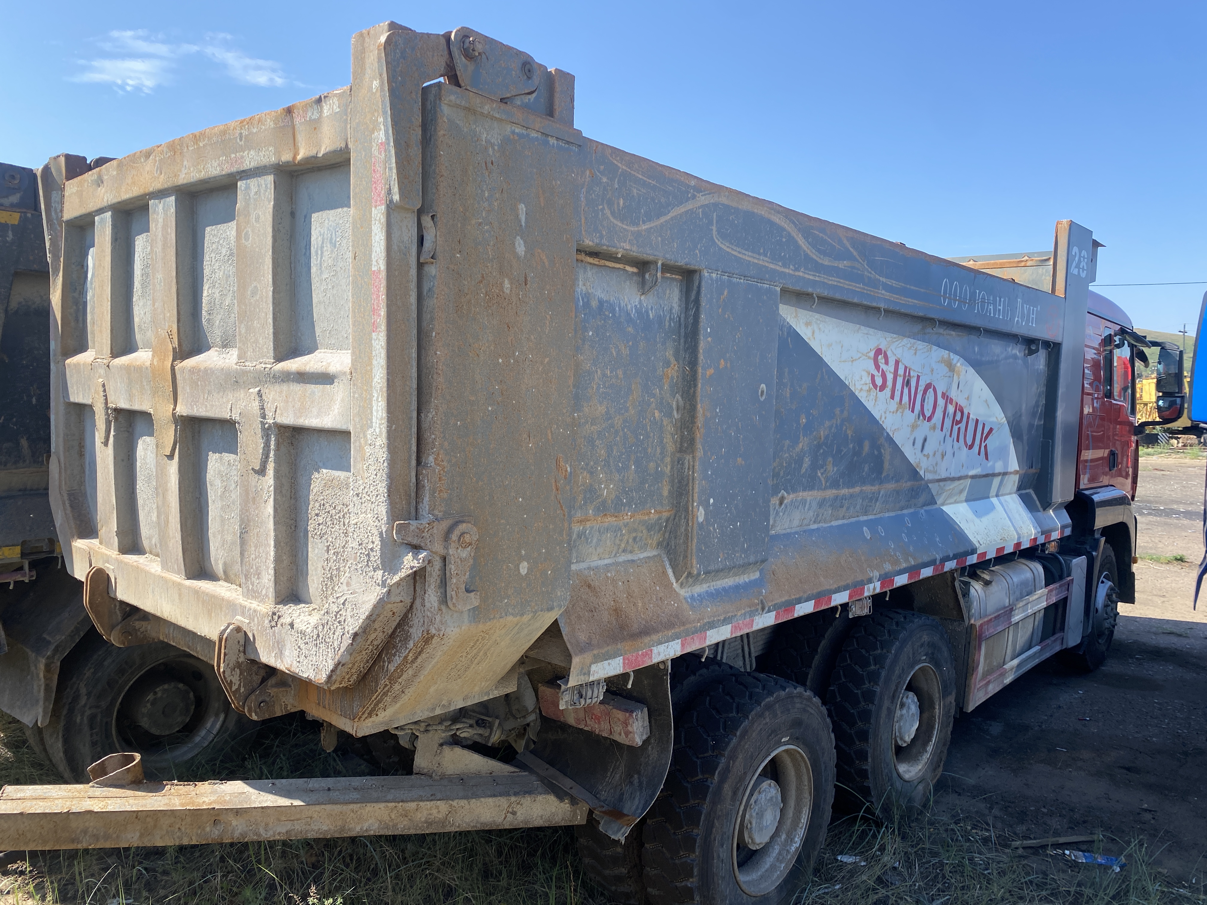 SITRAK C7H 6x4 Самосвал 2021 г. - фото 4