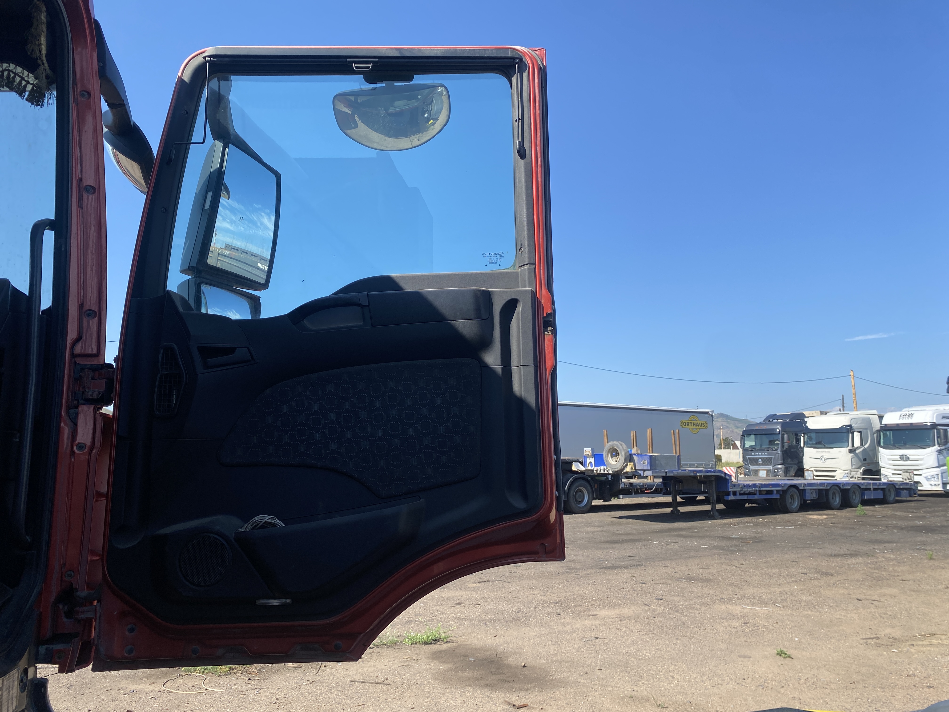 SITRAK C7H 6x4 Самосвал 2021 г. - фото 7