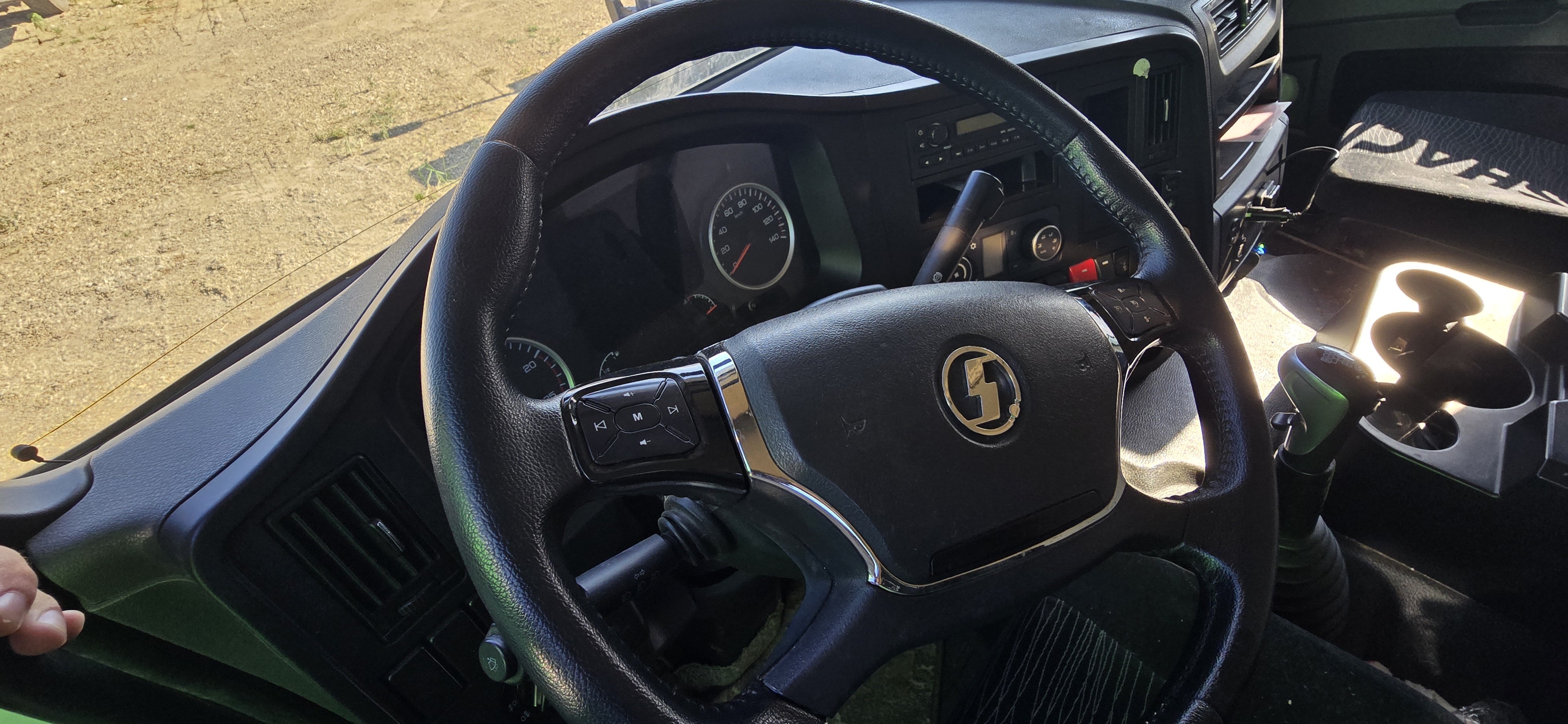 Shacman (Shaanxi) SX* 8x4 Самосвал 2022 г. - фото 17