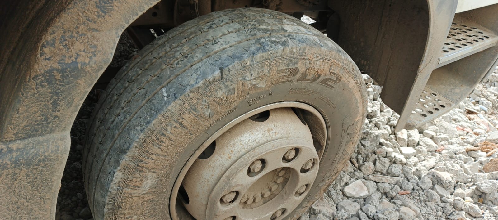 Mercedes-Benz ATEGO 4x2 Изотермический/рефрижератор с гидробортом 2017 г. - фото 18