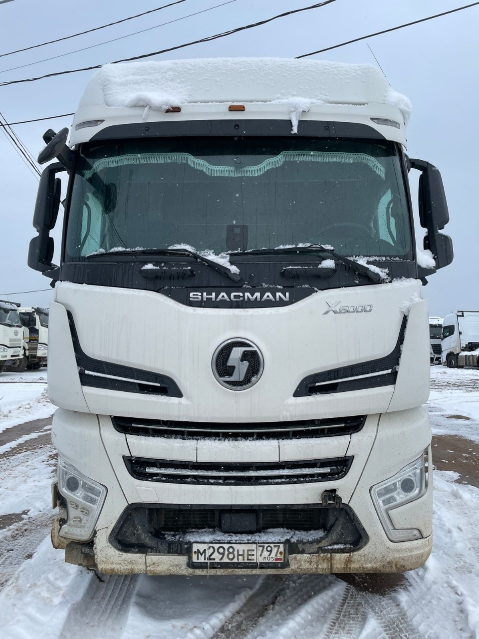 Shacman (Shaanxi) SX* 4x2 Седельный тягач 2022 г.