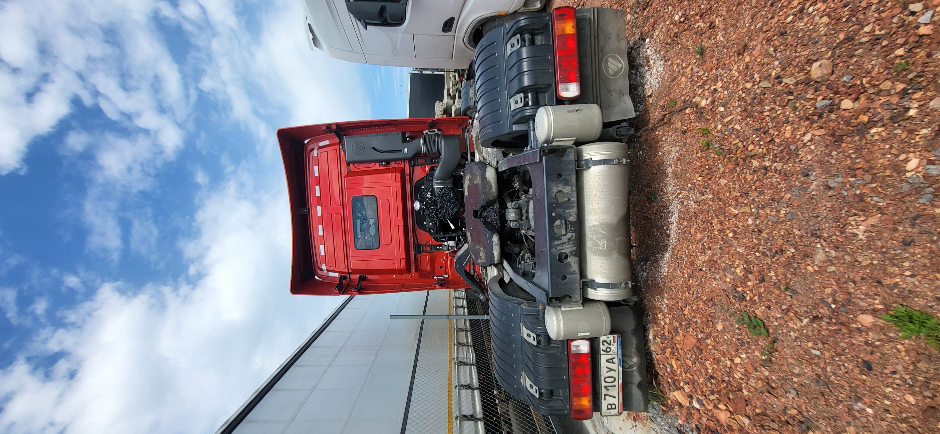 Foton AUMAN 4x2 Седельный тягач 2023 г. - фото 4