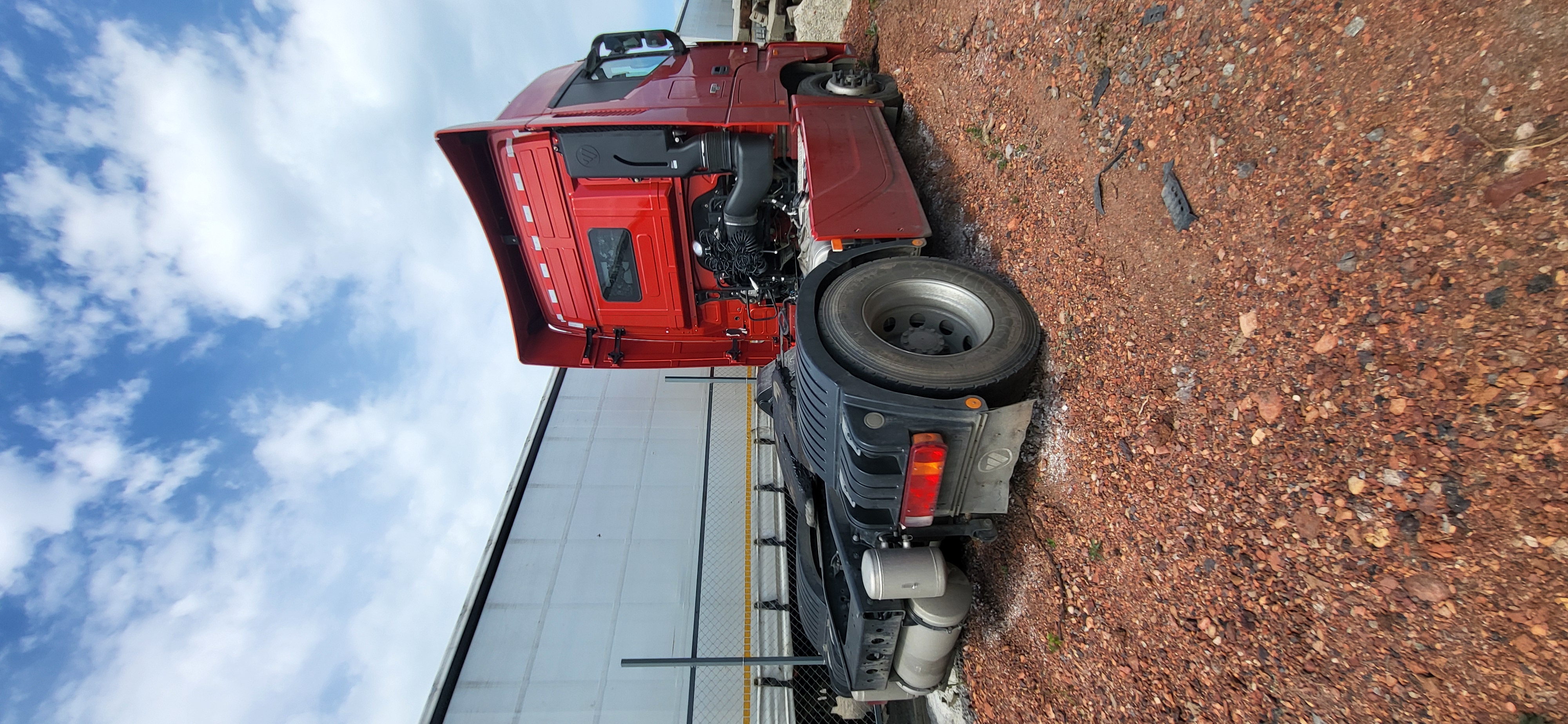 Foton AUMAN 4x2 Седельный тягач 2023 г. - фото 5