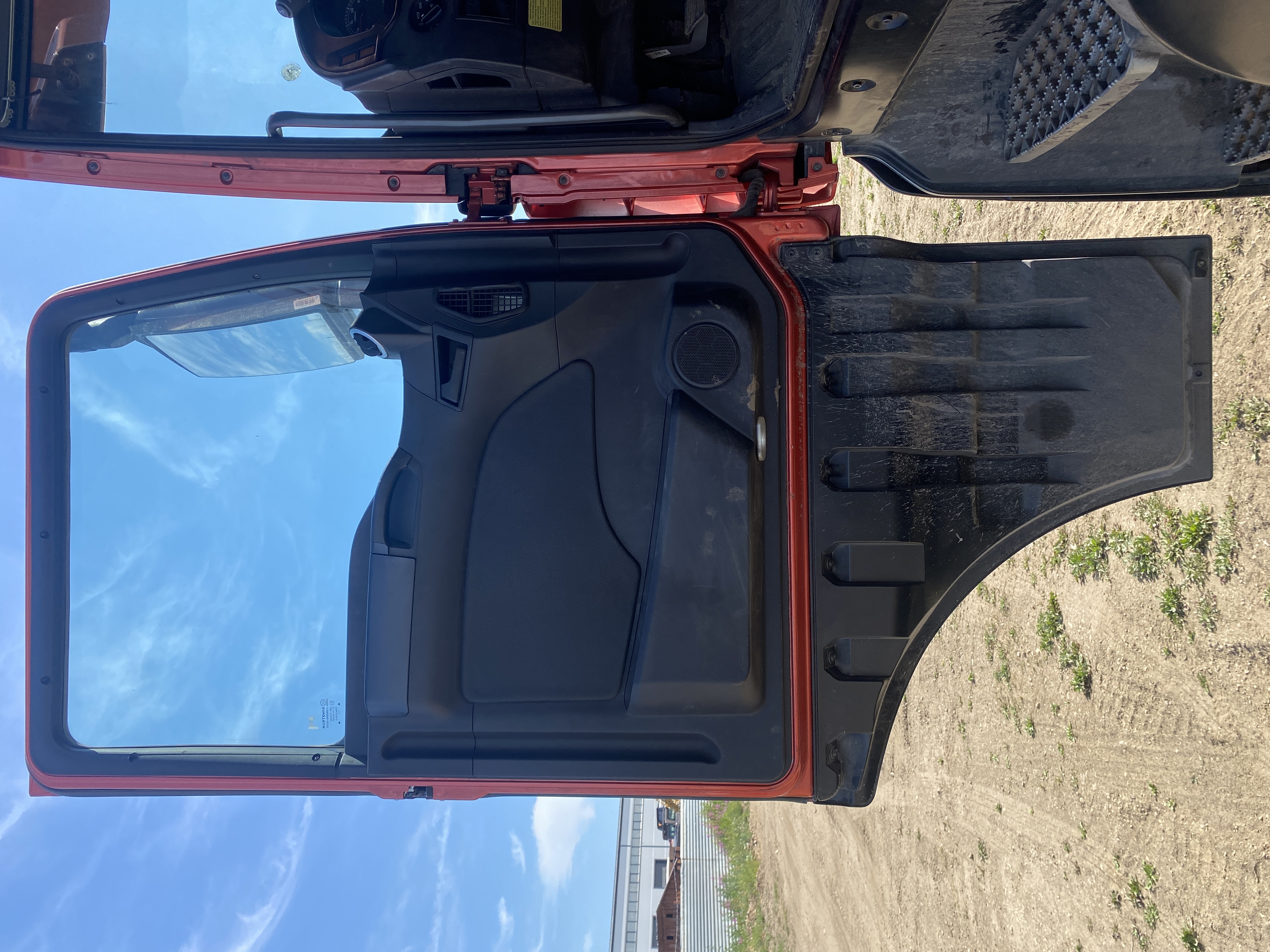 SITRAK C7H 6x4 Седельный тягач 2023 г. - фото 9