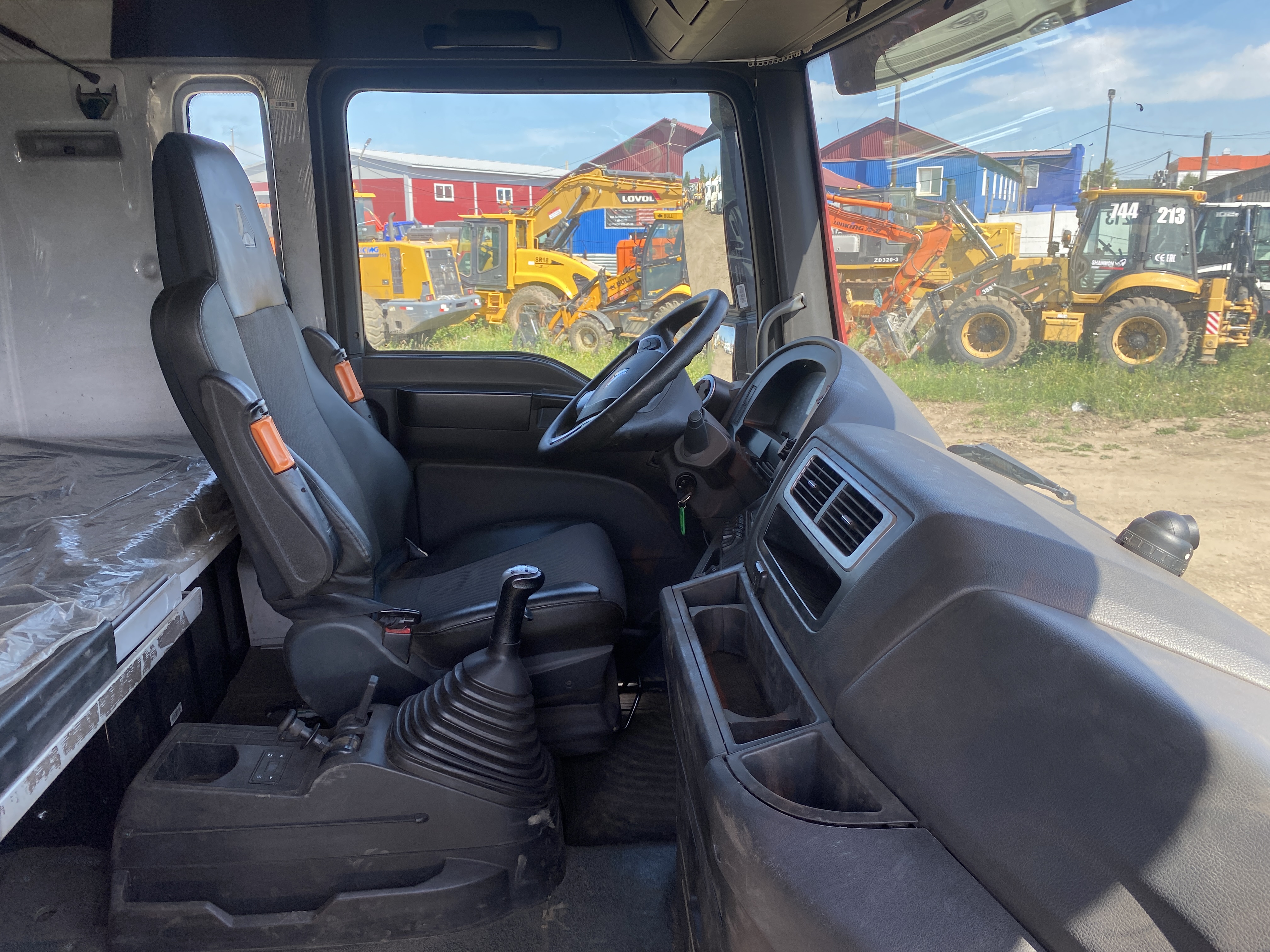 SITRAK C7H 6x4 Седельный тягач 2023 г. - фото 11