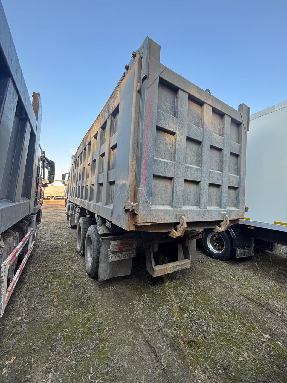 FAW CA 3310 8x4 Самосвал_не актуально 2023 г. - фото 5