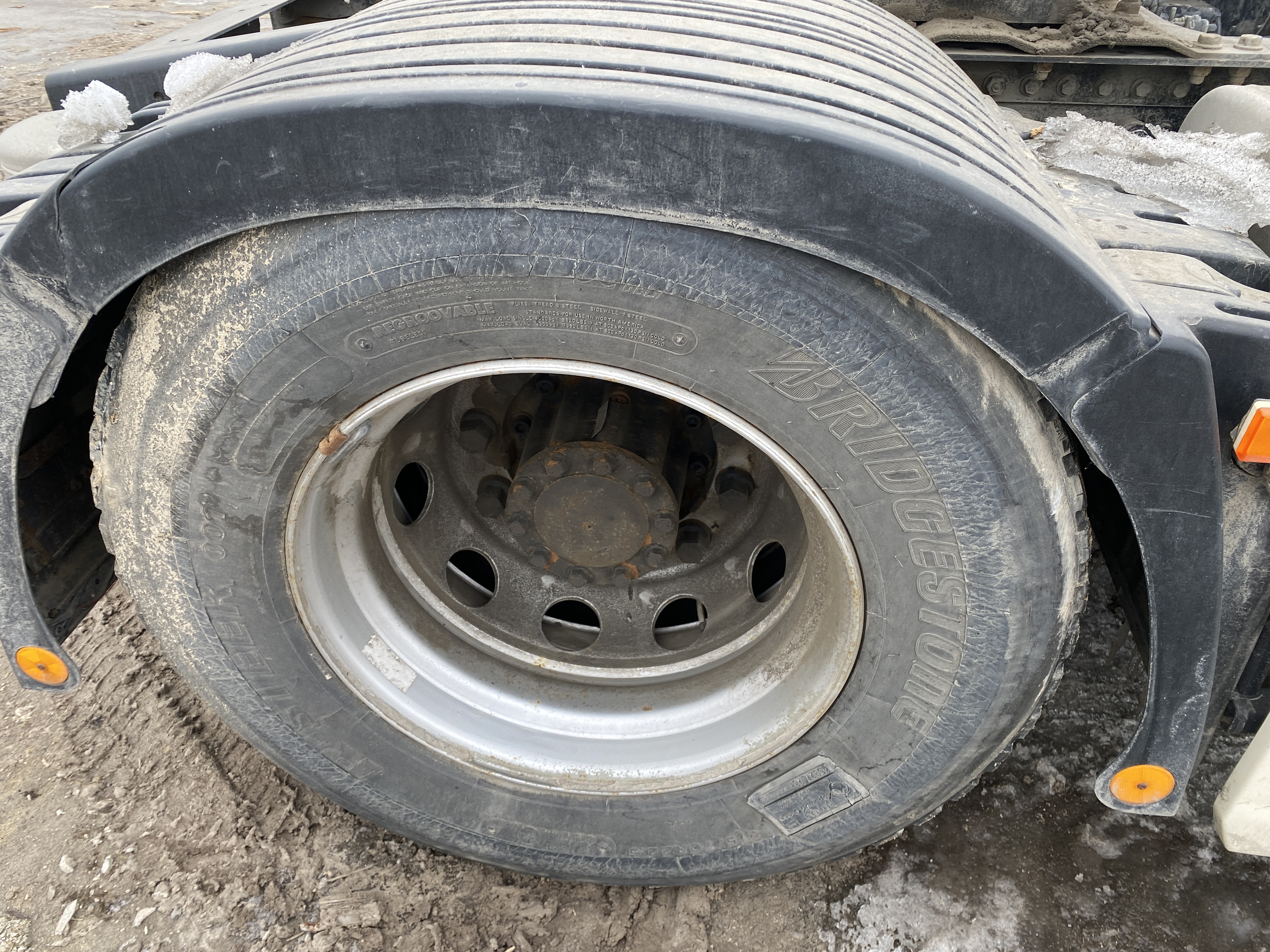 Foton AUMAN 4x2 Седельный тягач 2023 г. - фото 12