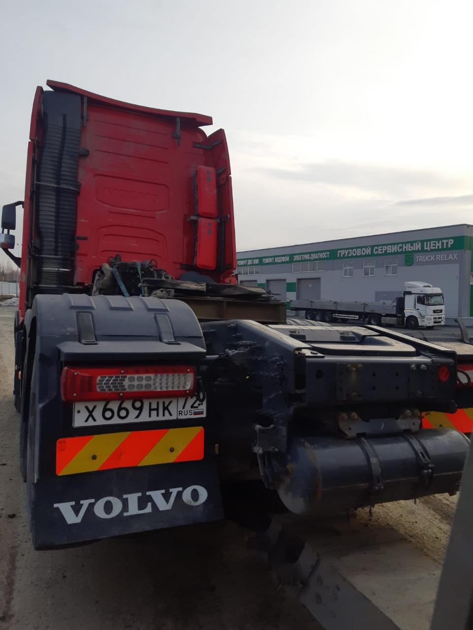 Volvo FH 6x2 Седельный тягач 2021 г. - фото 9