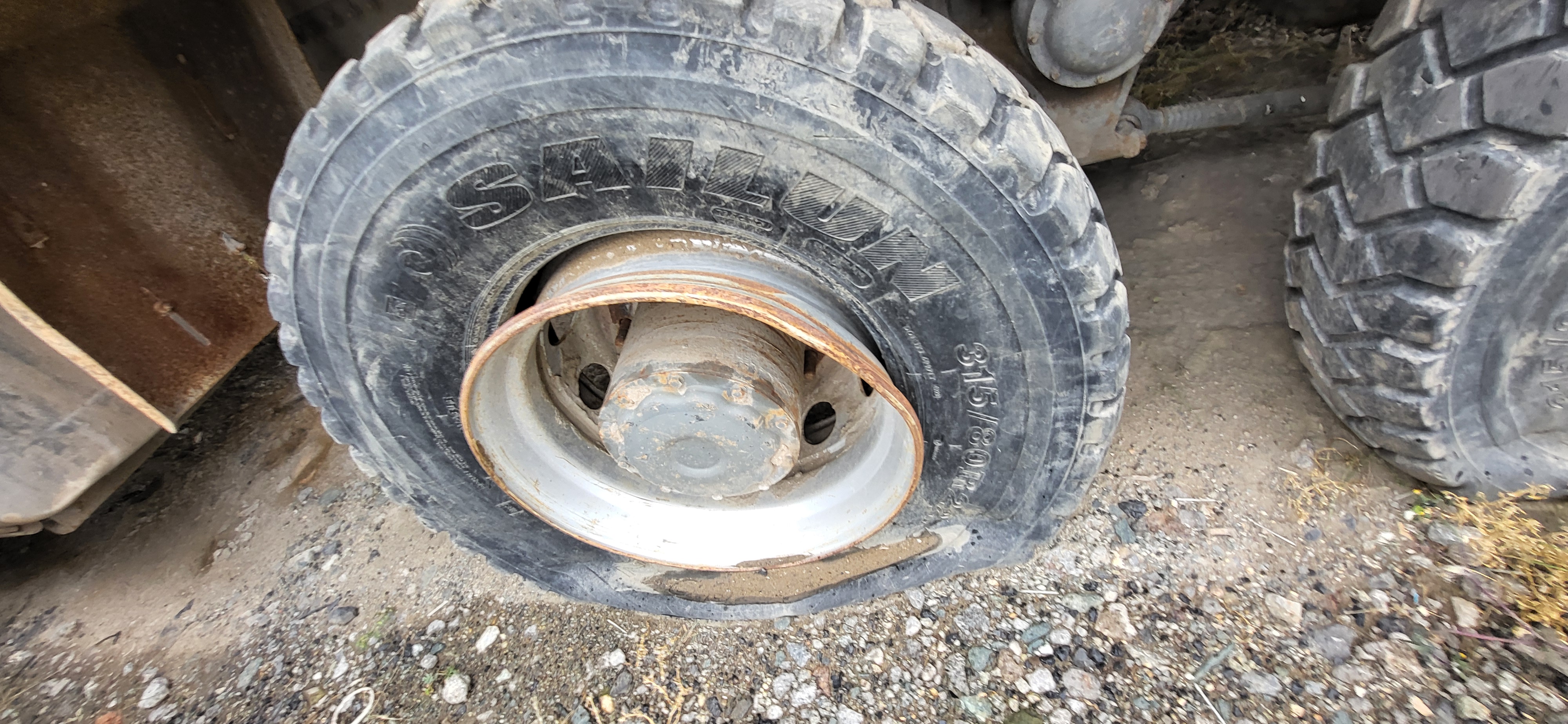 Howo T5G 8x4 Самосвал 2023 г. - фото 12