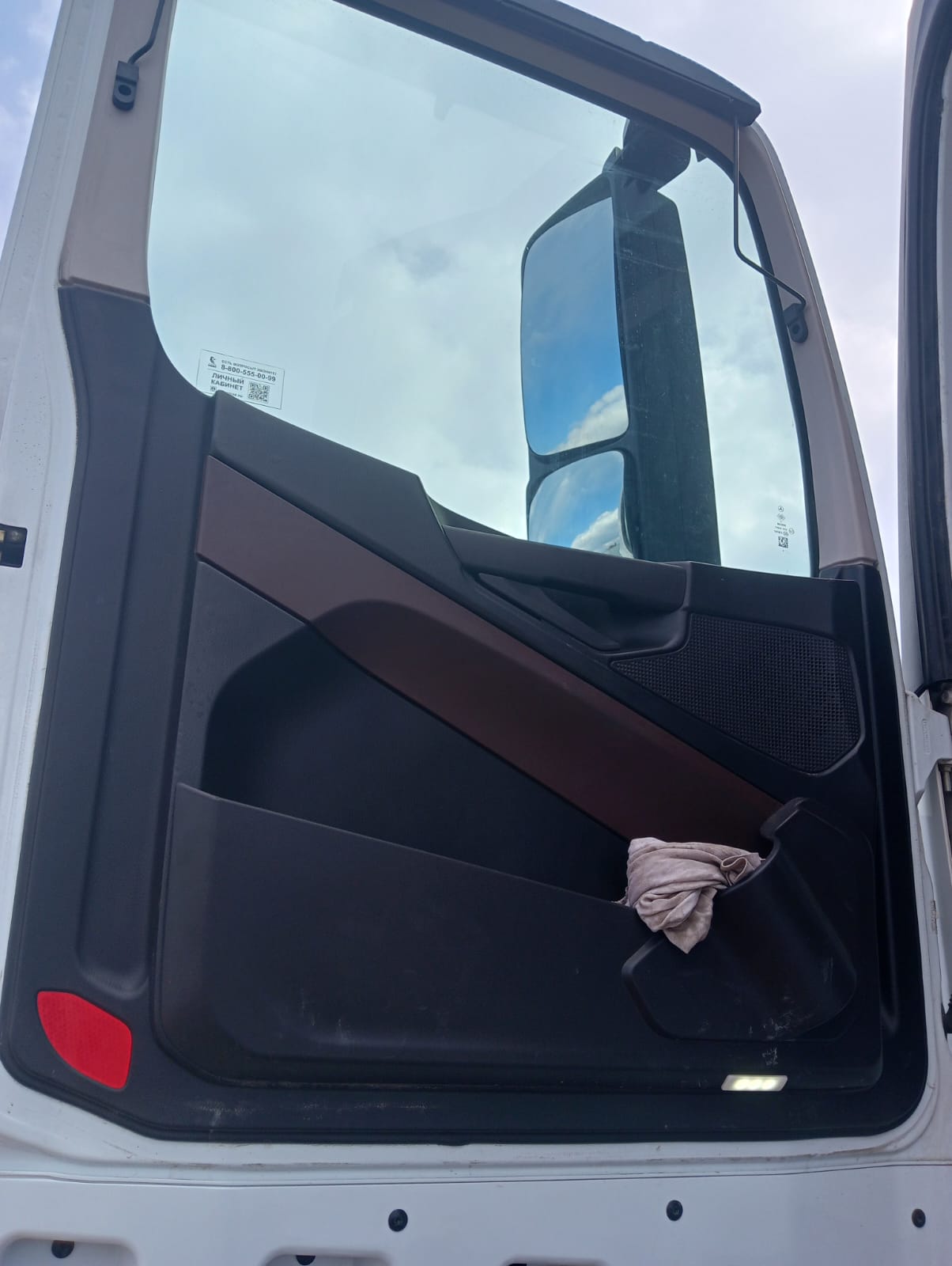 КамАЗ 54901 4x2 Седельный тягач 2023 г. - фото 9