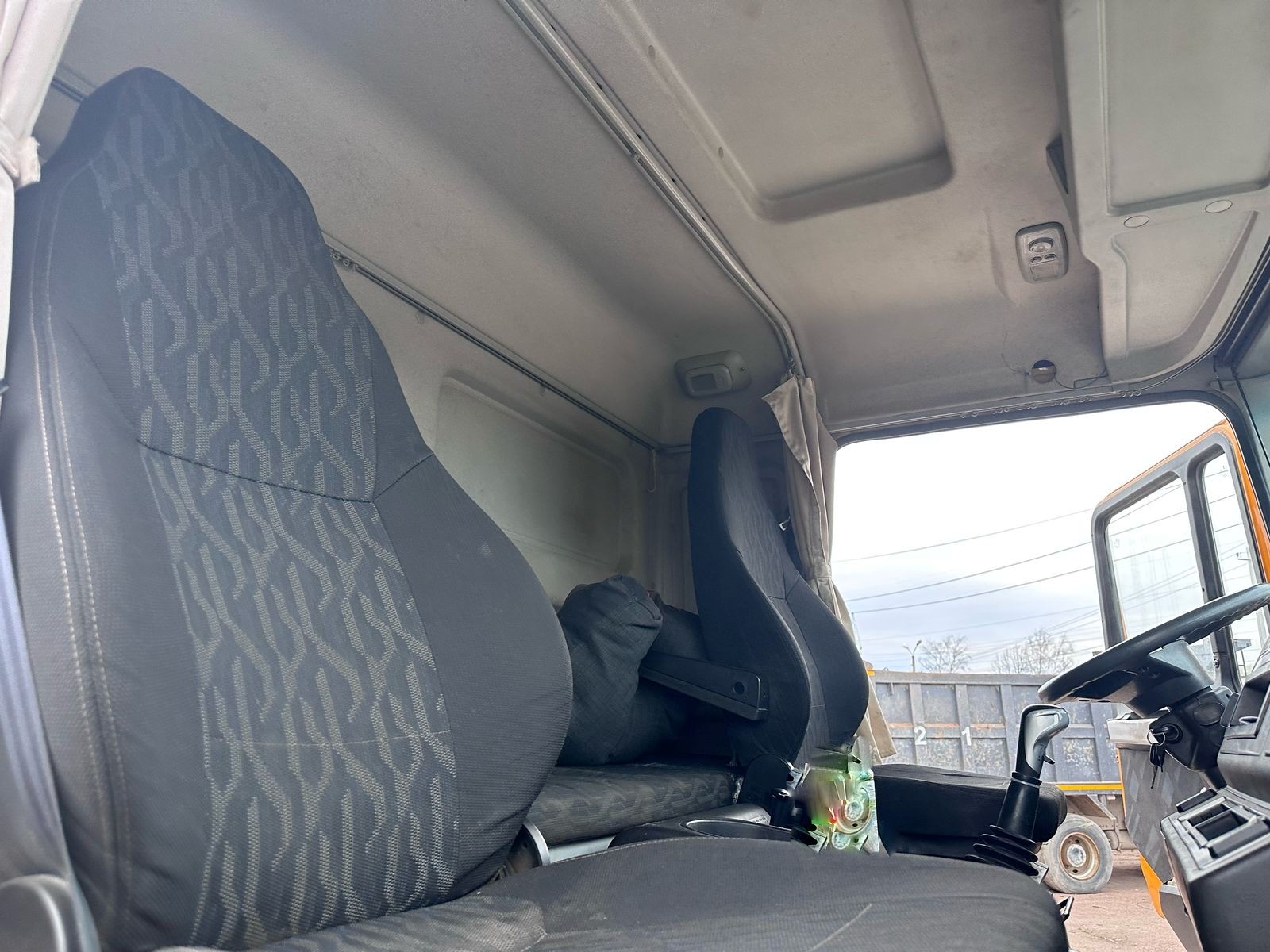 Shacman (Shaanxi) SX* 8x4 Самосвал 2021 г. - фото 12