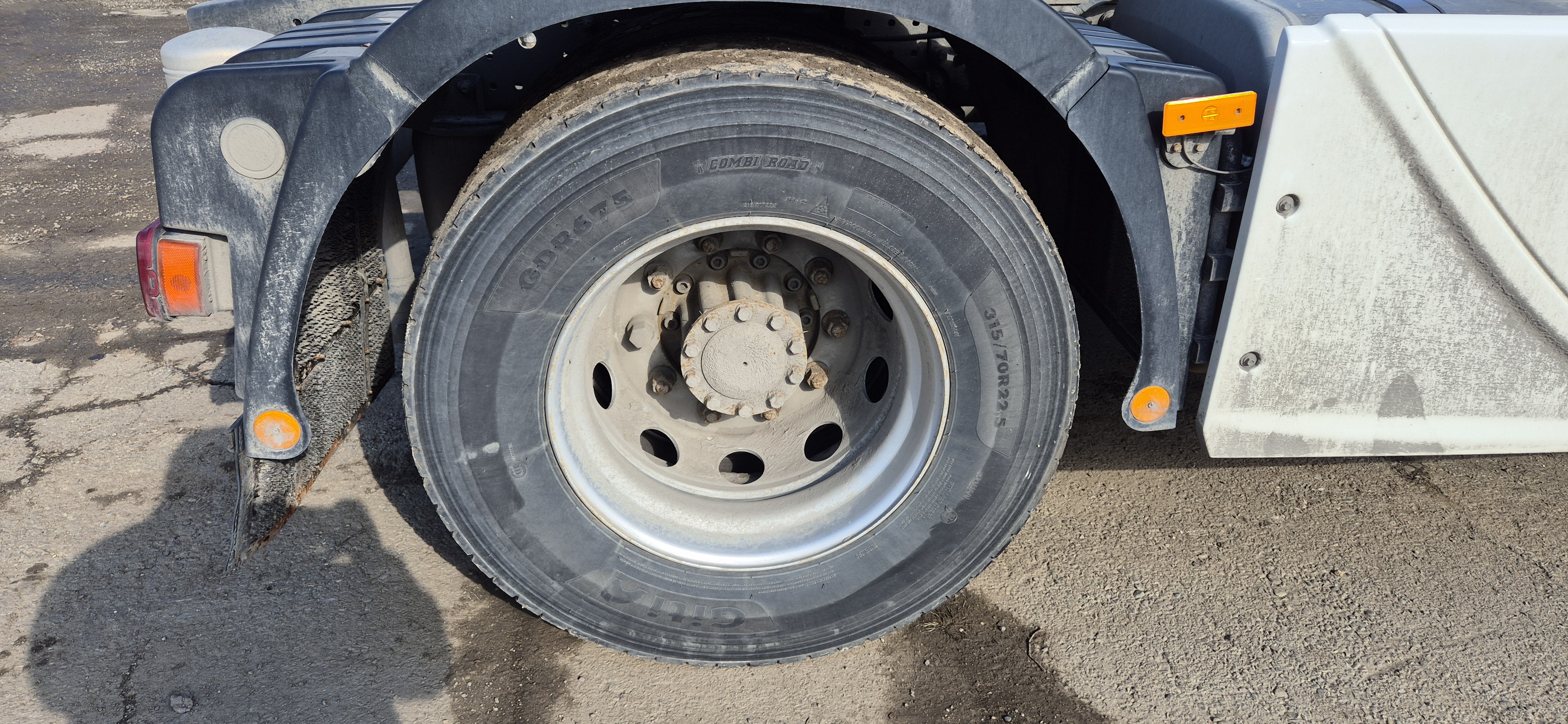 Foton AUMAN 4x2 Седельный тягач 2023 г. - фото 14