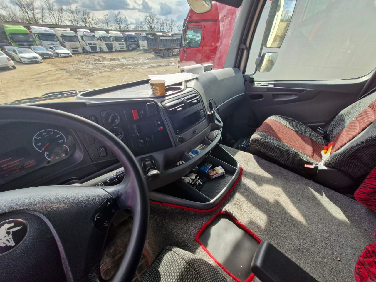 КамАЗ 5490 4x2 Седельный тягач 2018 г. - фото 7