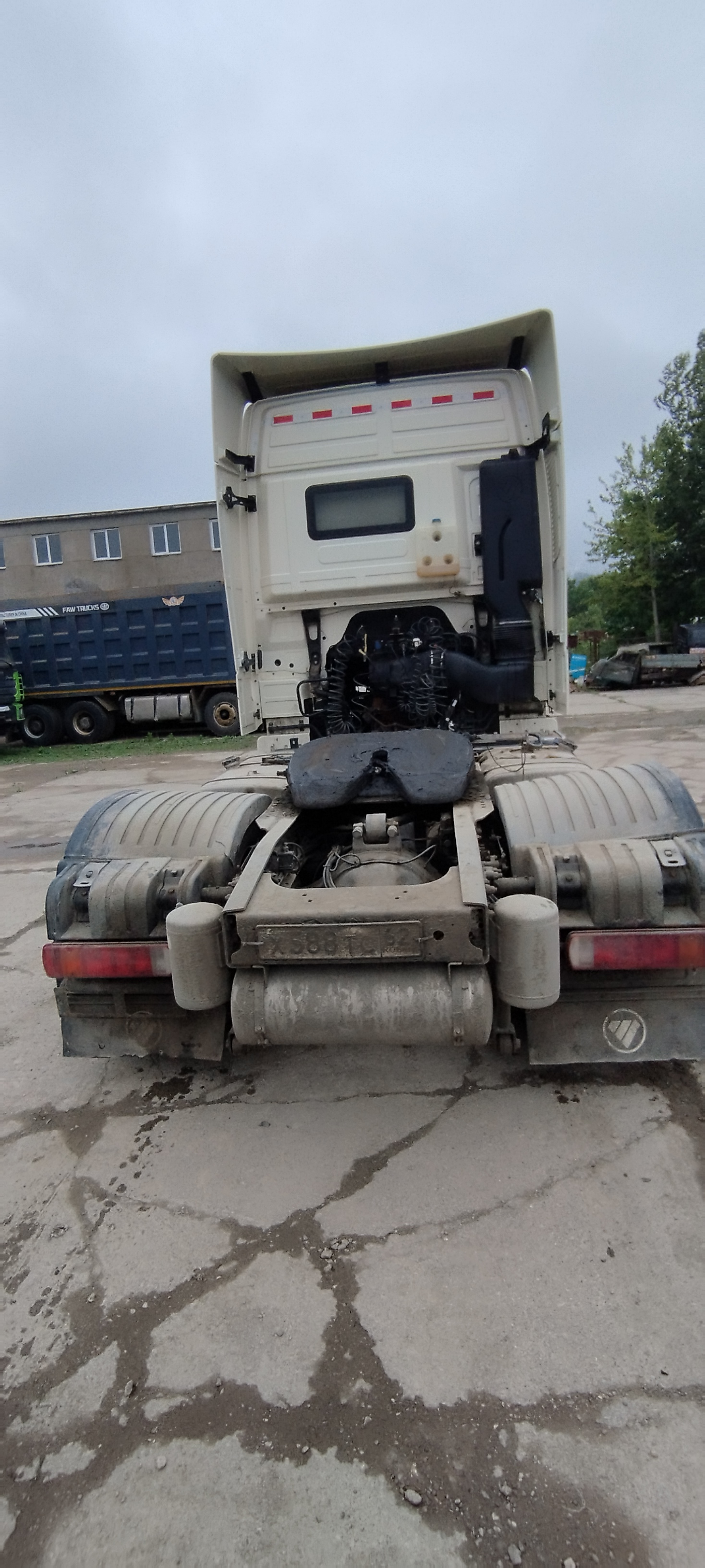 Foton AUMAN 4x2 Седельный тягач 2022 г. - фото 9