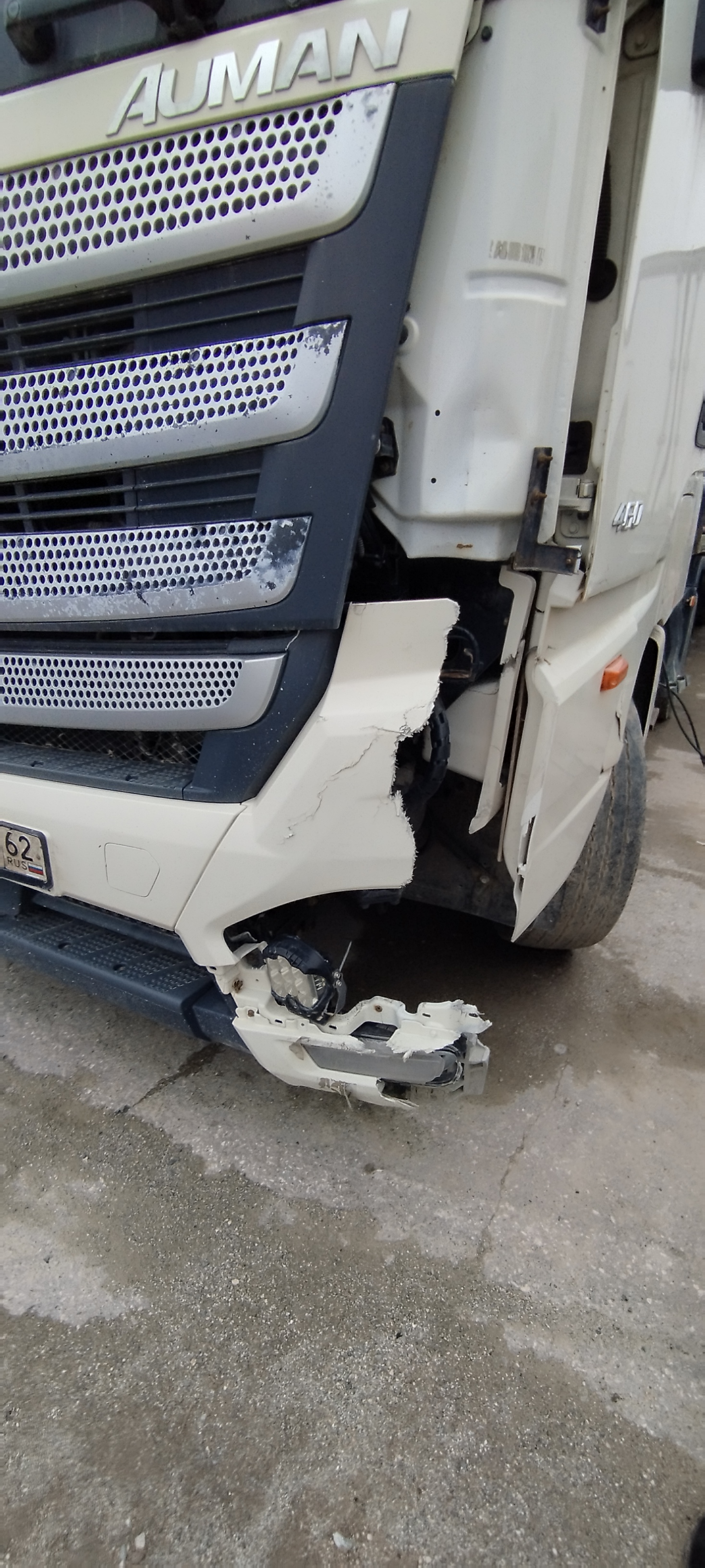 Foton AUMAN 4x2 Седельный тягач 2022 г. - фото 18