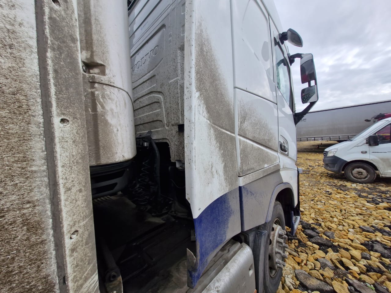 Volvo FH 4x2 Седельный тягач 2016 г. - фото 6