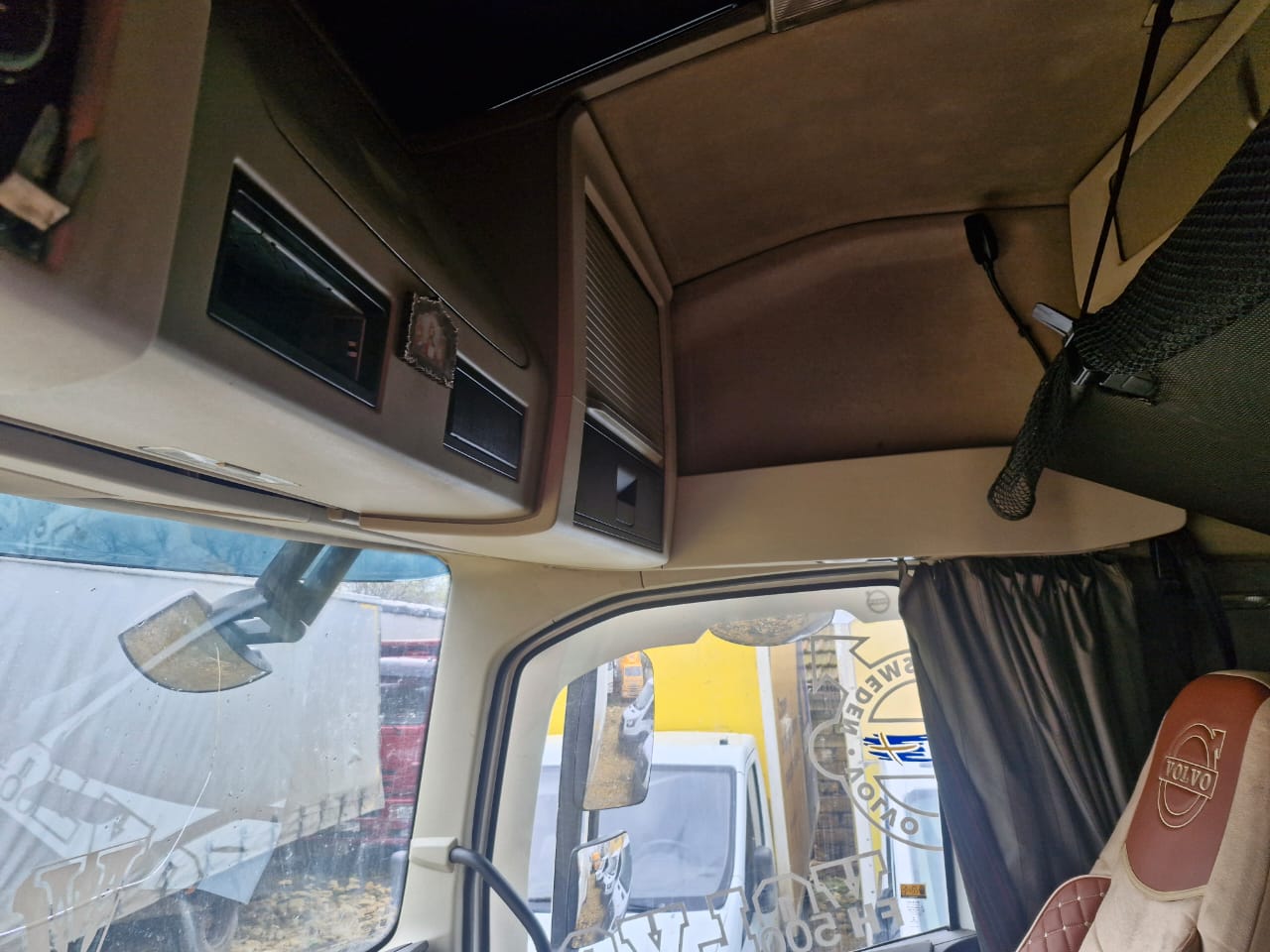 Volvo FH 4x2 Седельный тягач 2016 г. - фото 15